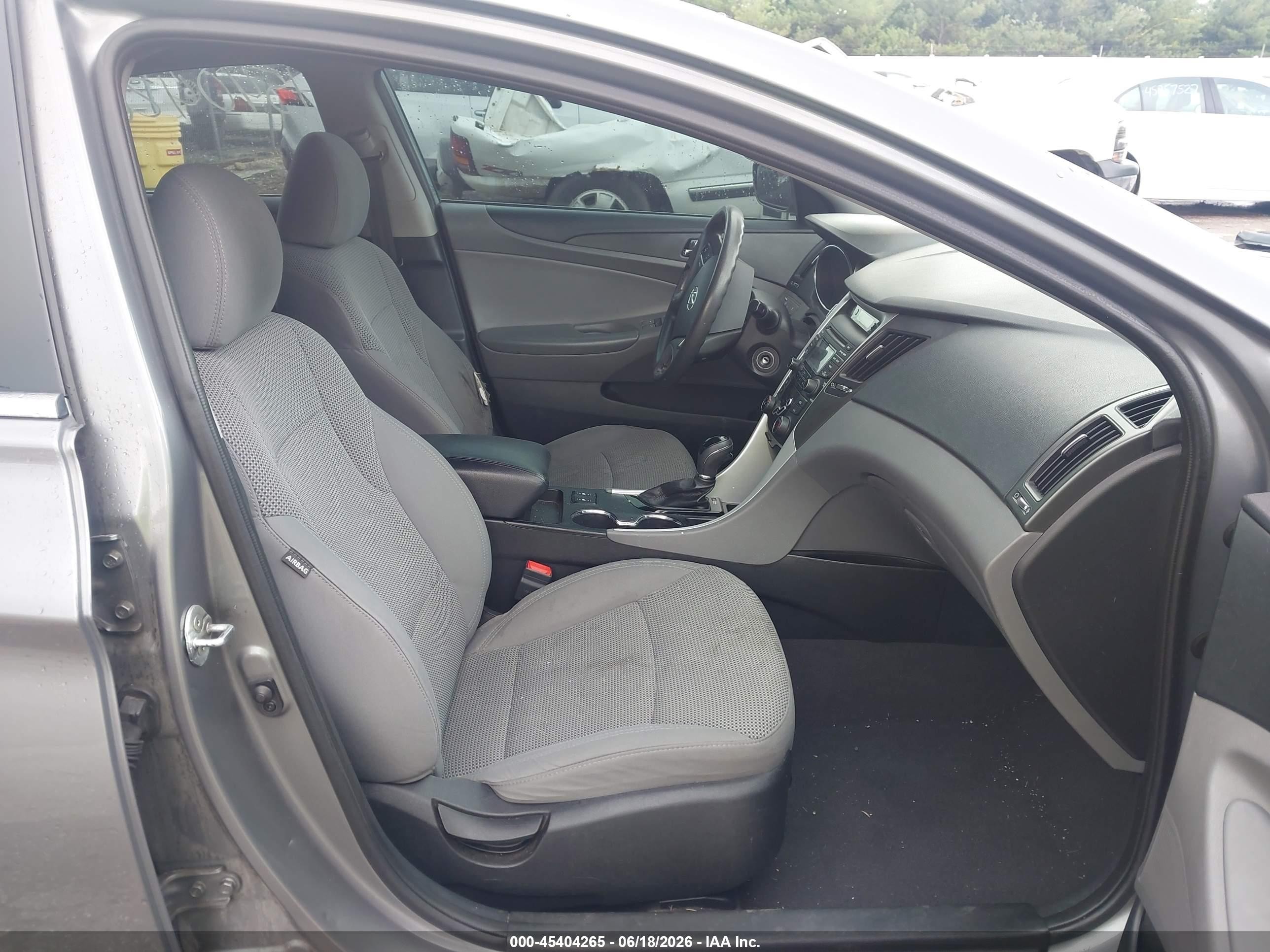 2013 Hyundai Sonata Gls Серый vin: 5NPEB4AC3DH732812