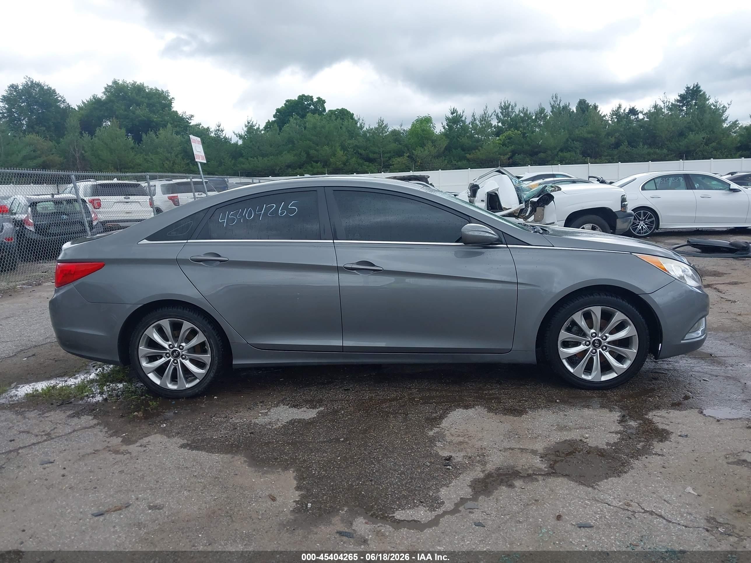 2013 Hyundai Sonata Gls Серый vin: 5NPEB4AC3DH732812