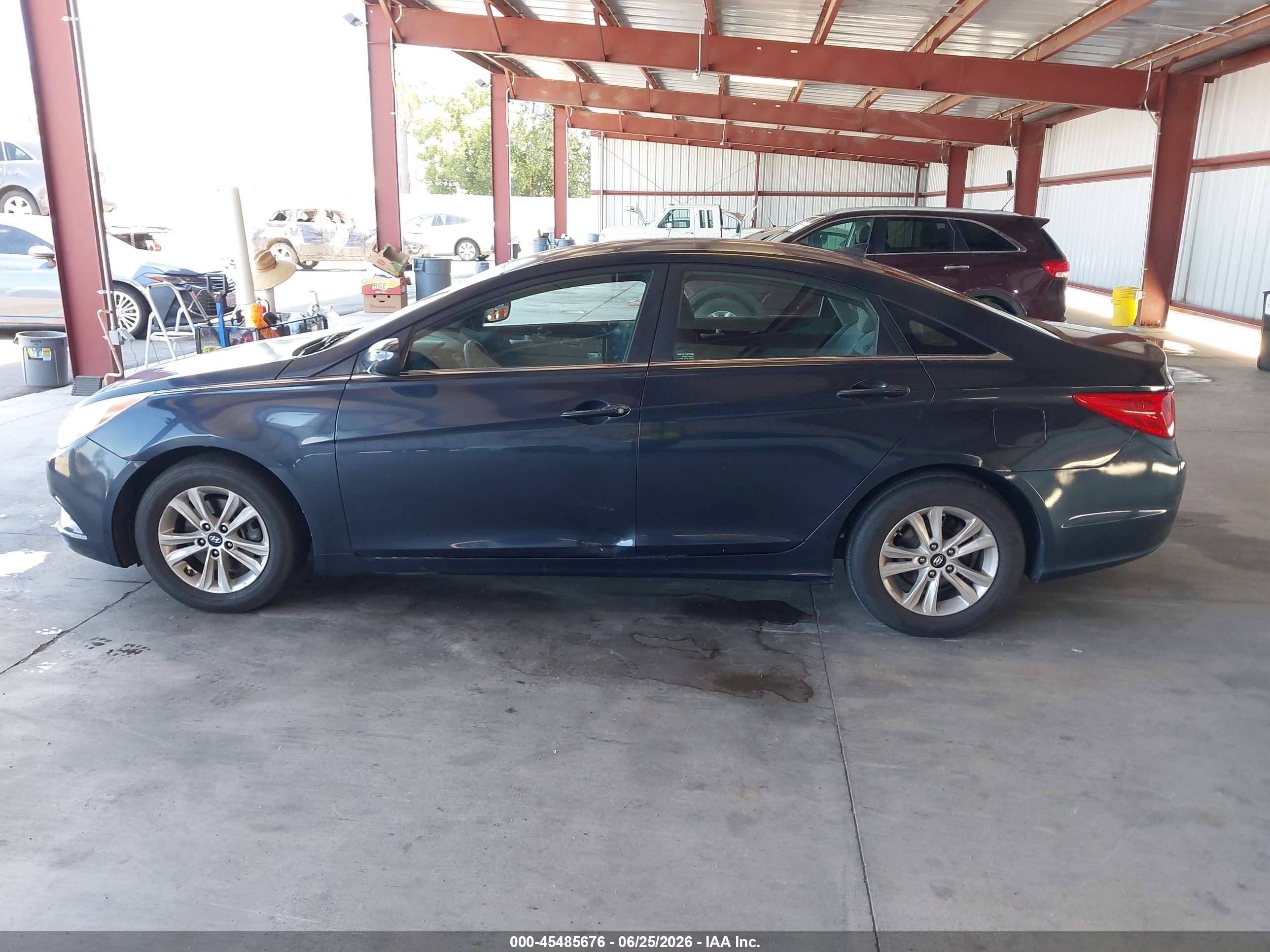 2013 Hyundai Sonata Gls Dark Blue vin: 5NPEB4AC3DH762988