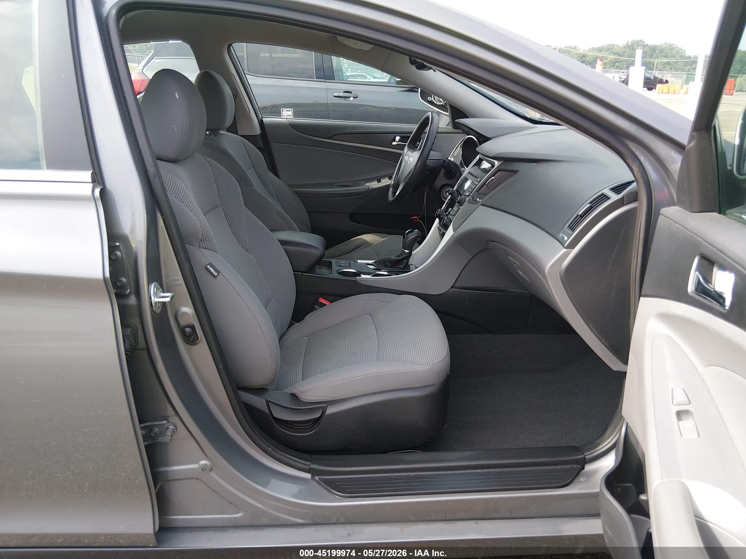 2013 Hyundai Sonata Gls Gray vin: 5NPEB4AC3DH768550