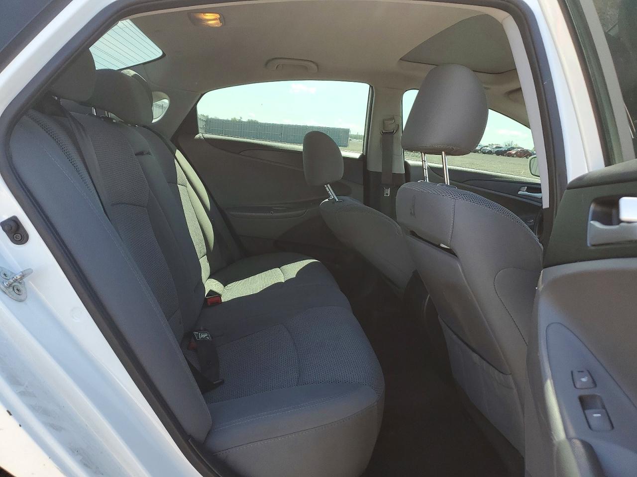 2013 Hyundai Sonata Gls White vin: 5NPEB4AC3DH775854