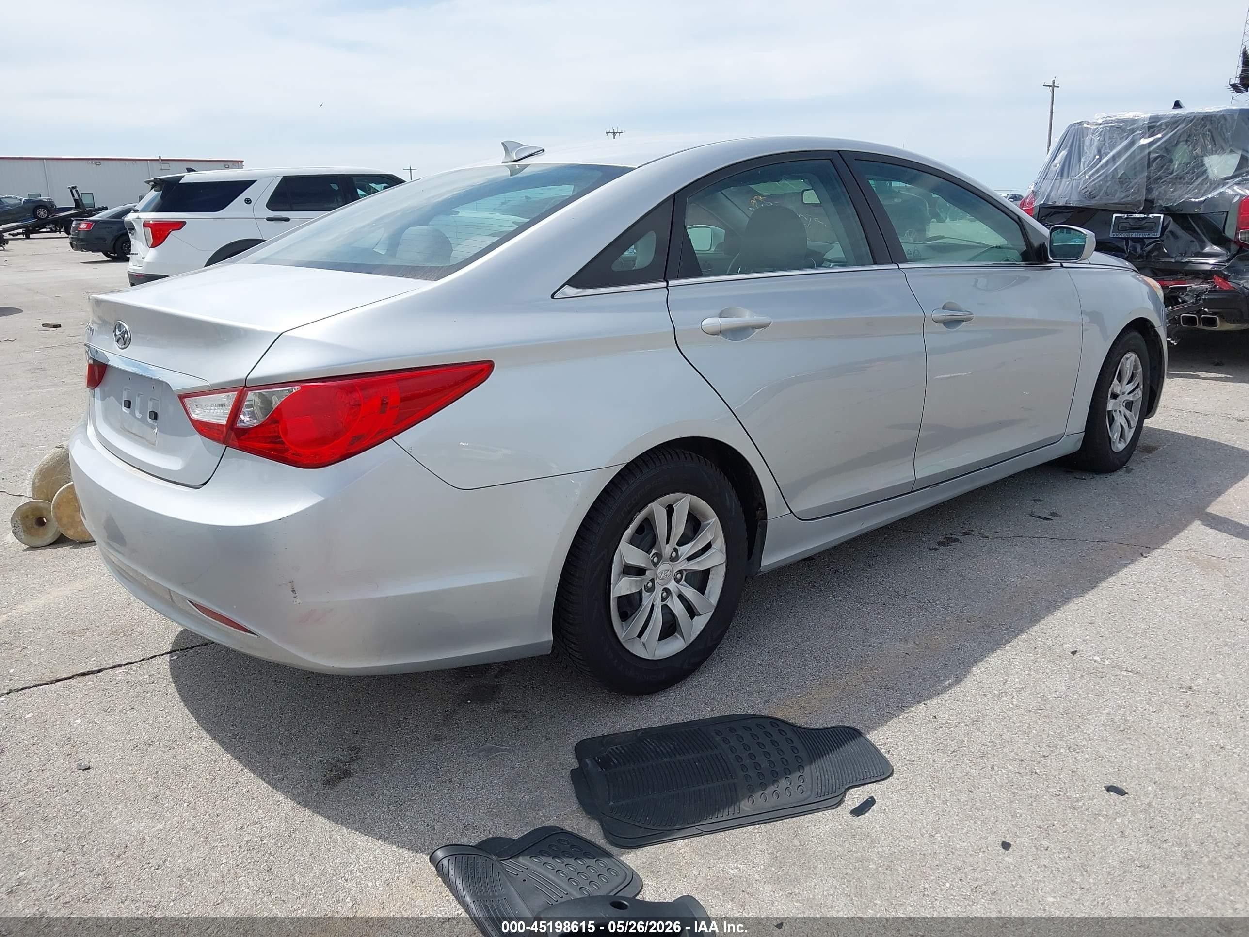 2013 Hyundai Sonata Gls Silver vin: 5NPEB4AC3DH783145
