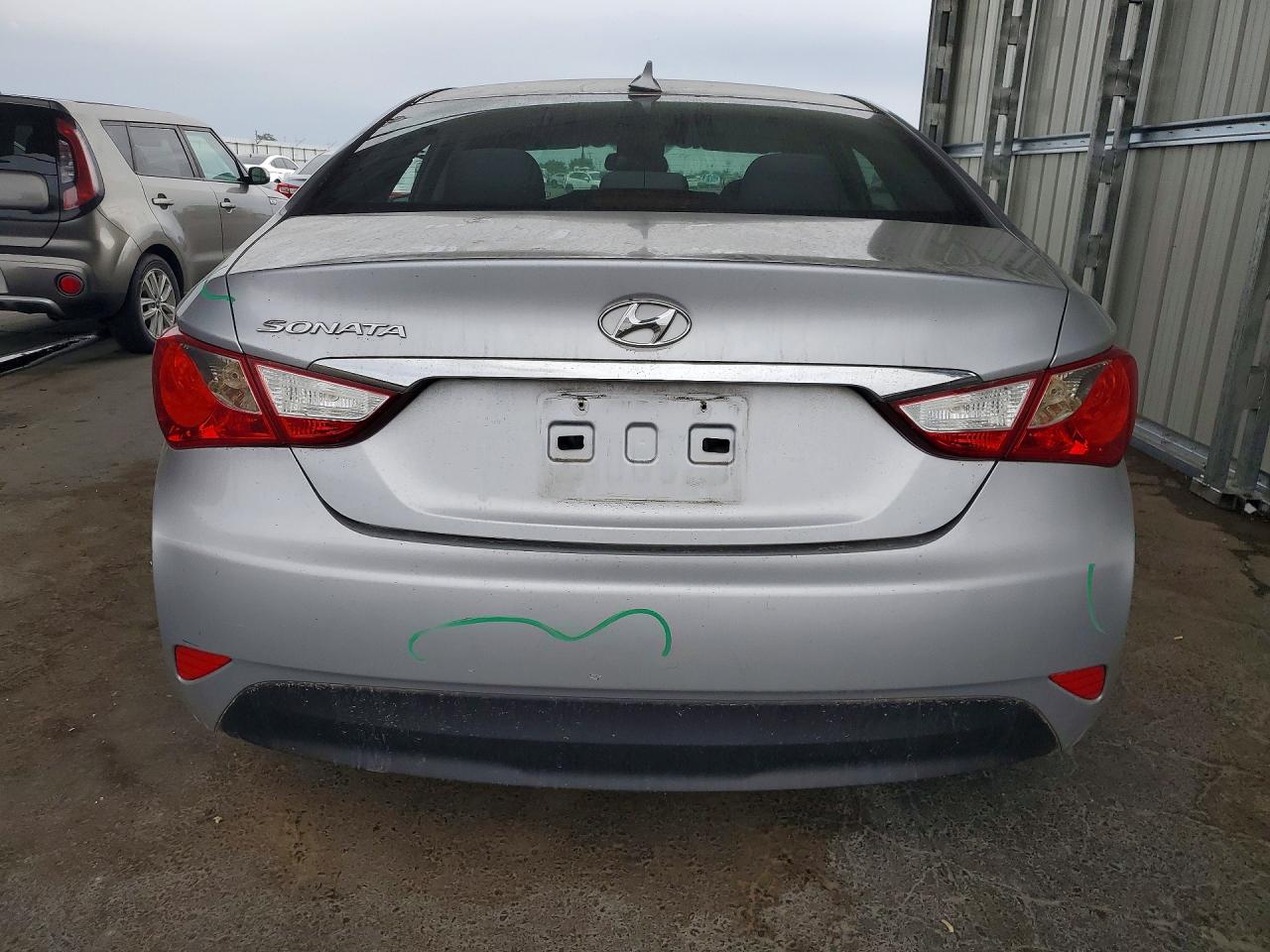 2014 Hyundai Sonata Gls Silver vin: 5NPEB4AC3EH855026