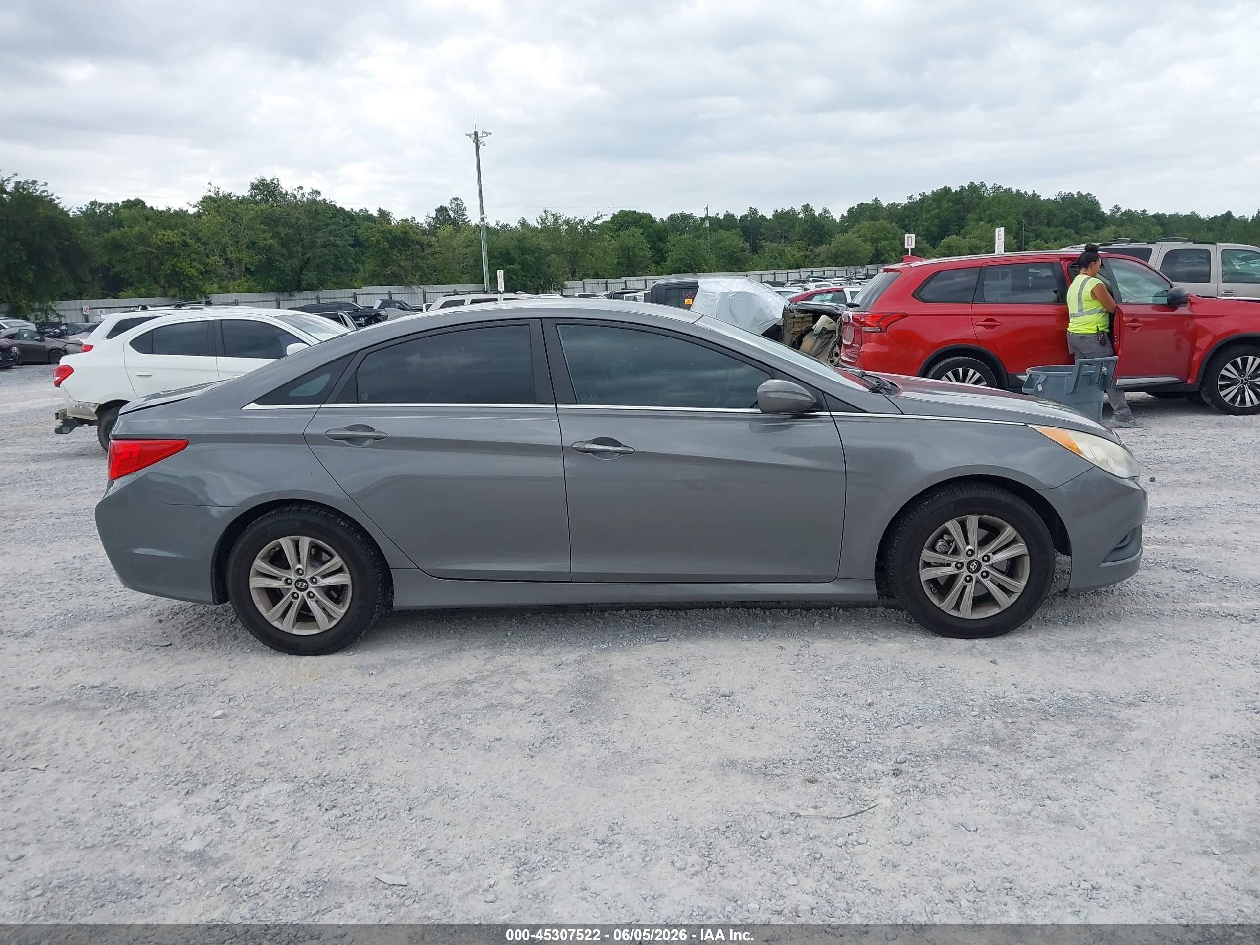2014 Hyundai Sonata Gls Серый vin: 5NPEB4AC3EH865815