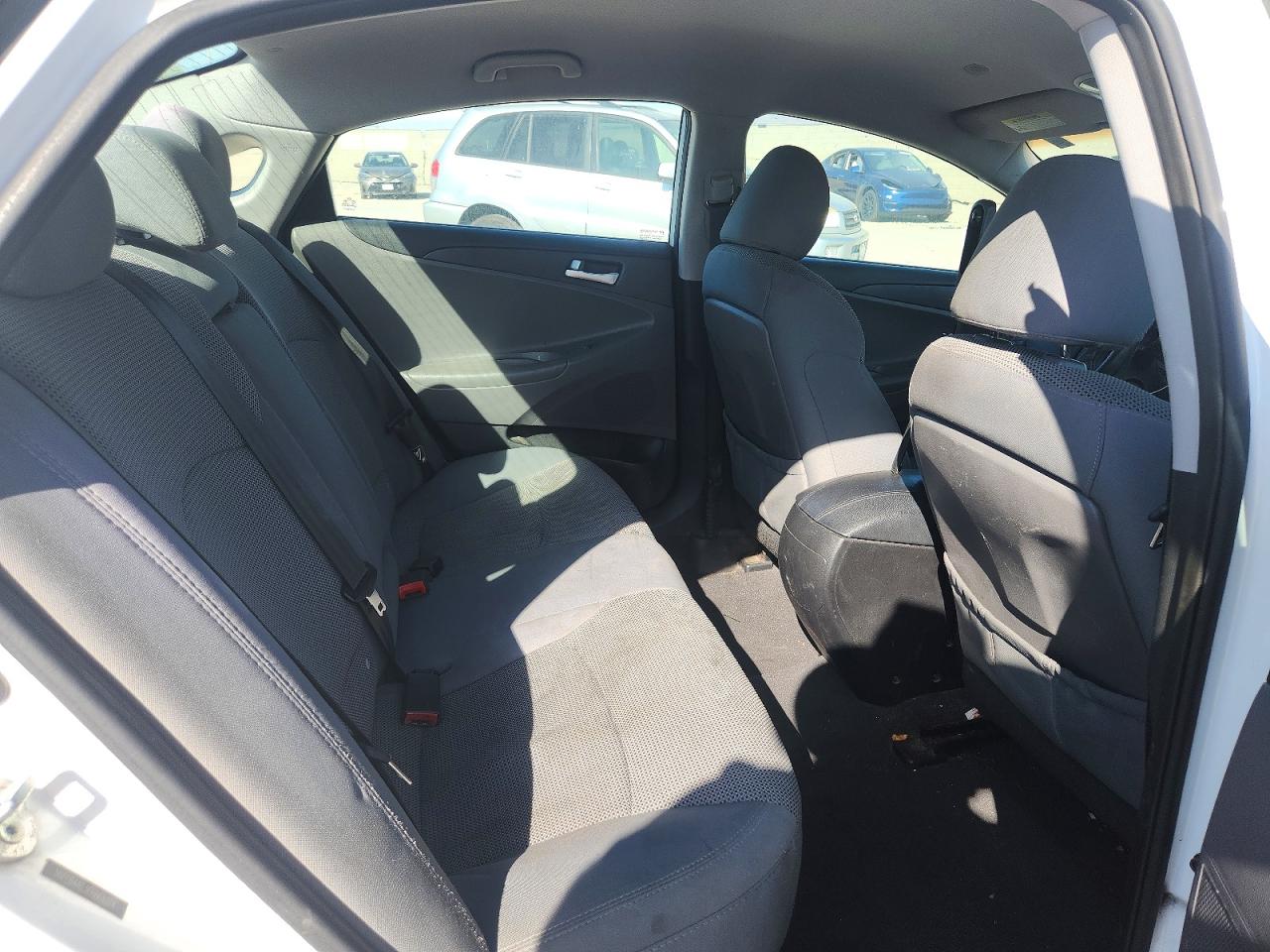 2014 Hyundai Sonata Gls Белый vin: 5NPEB4AC3EH868374