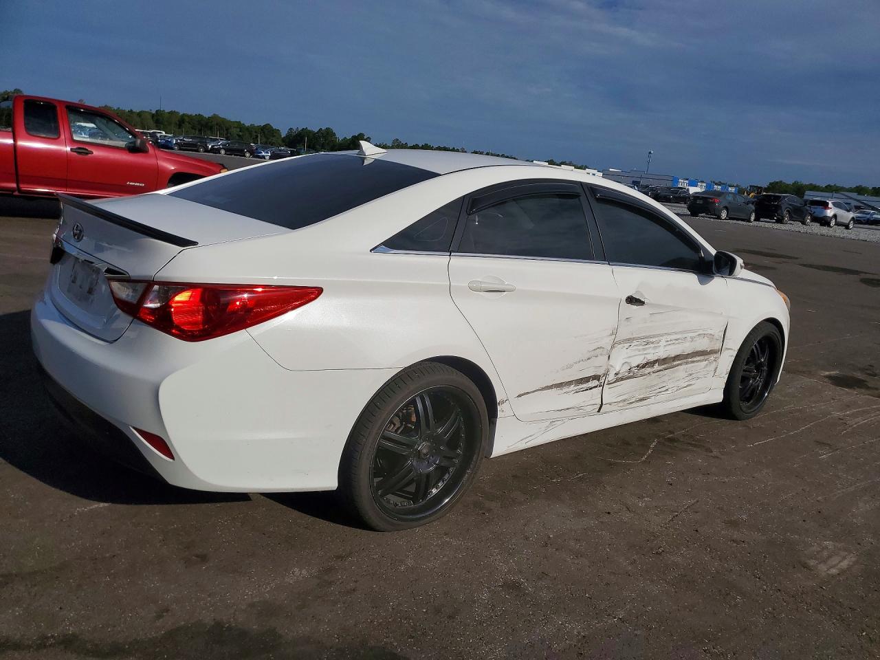 2014 Hyundai Sonata Gls White vin: 5NPEB4AC3EH882159