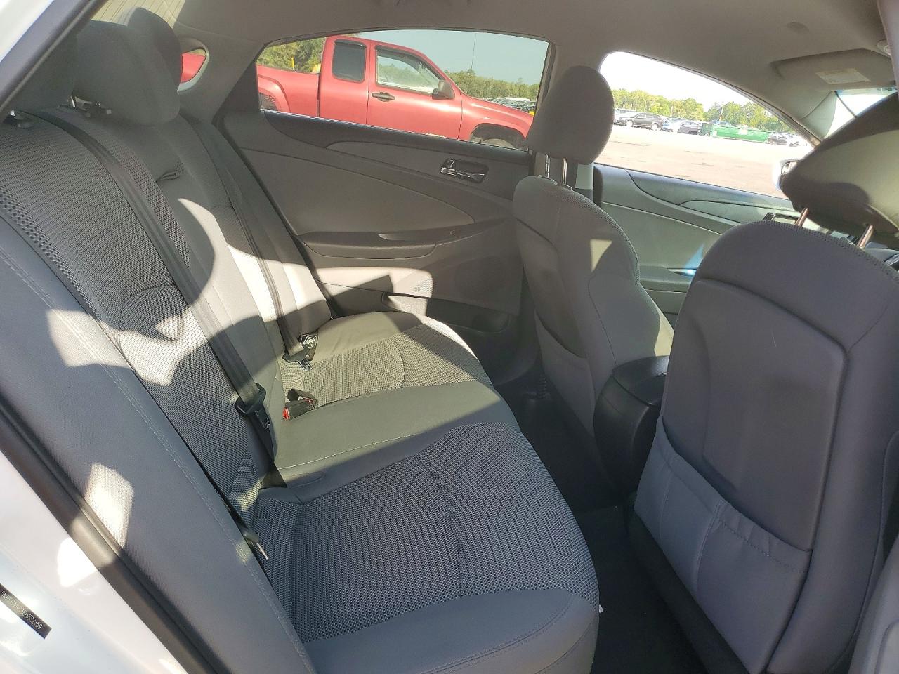 2014 Hyundai Sonata Gls White vin: 5NPEB4AC3EH882159
