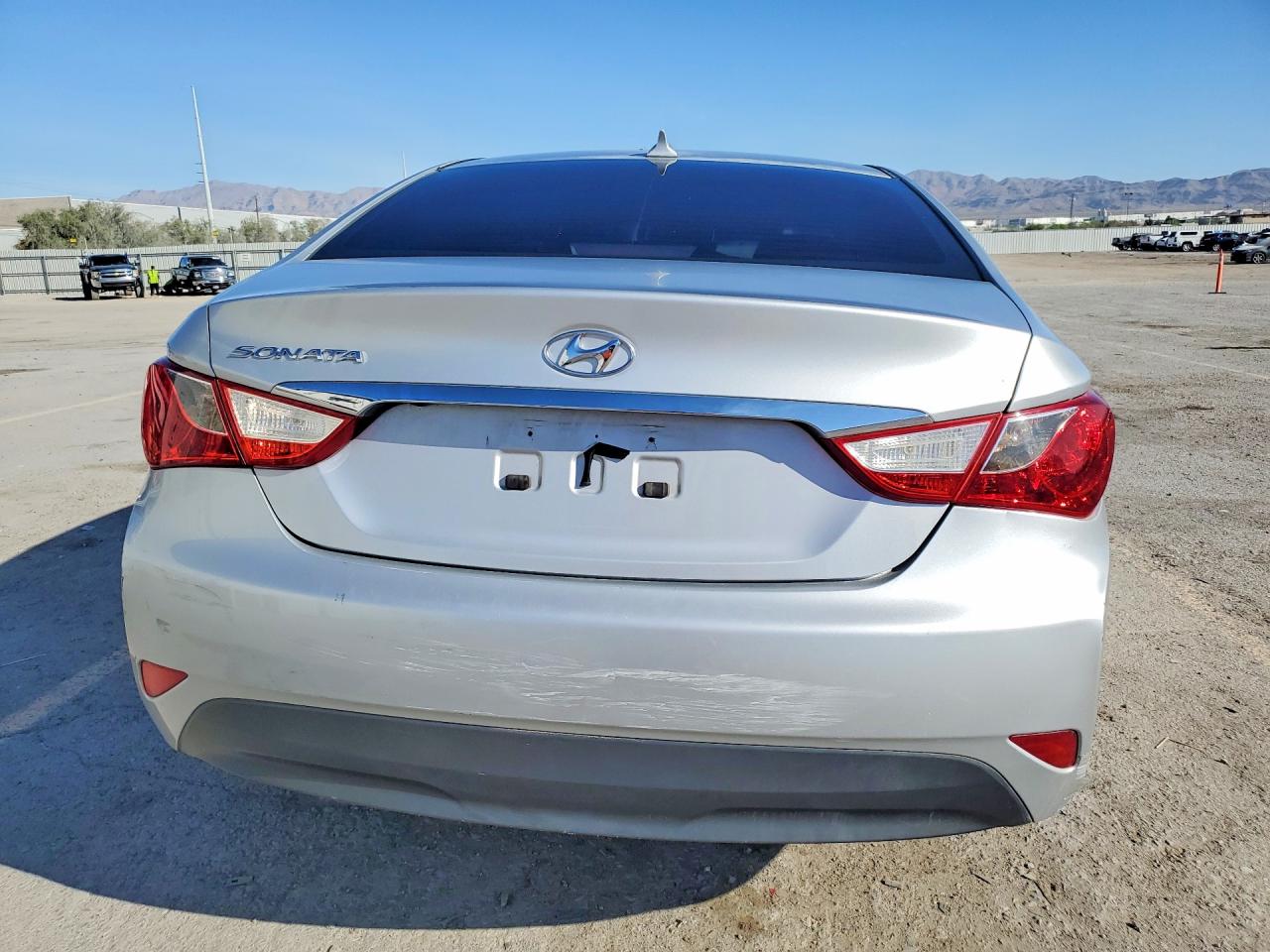 2014 Hyundai Sonata Gls Silver vin: 5NPEB4AC3EH883618