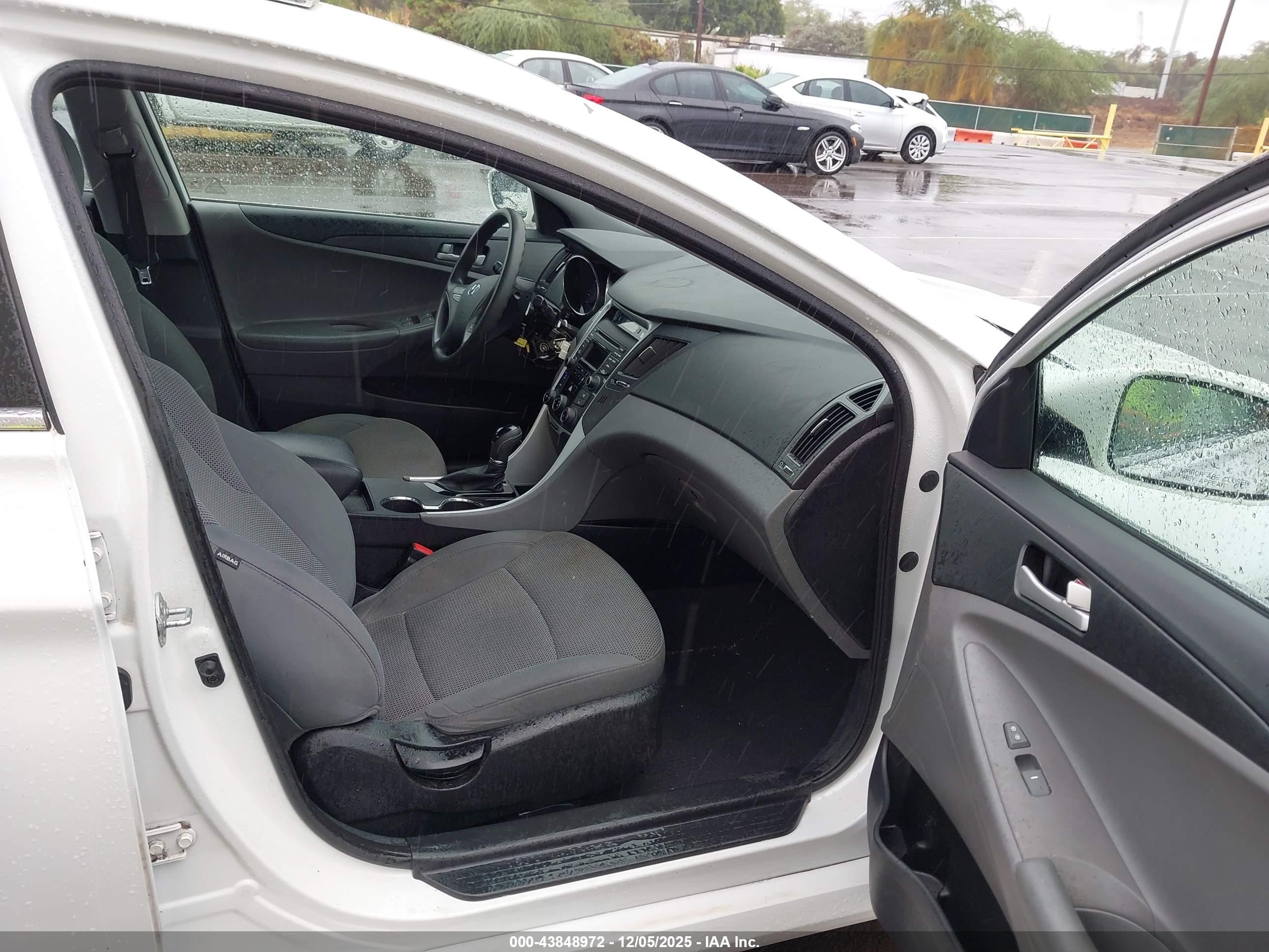 2014 Hyundai Sonata Gls Белый vin: 5NPEB4AC3EH887930