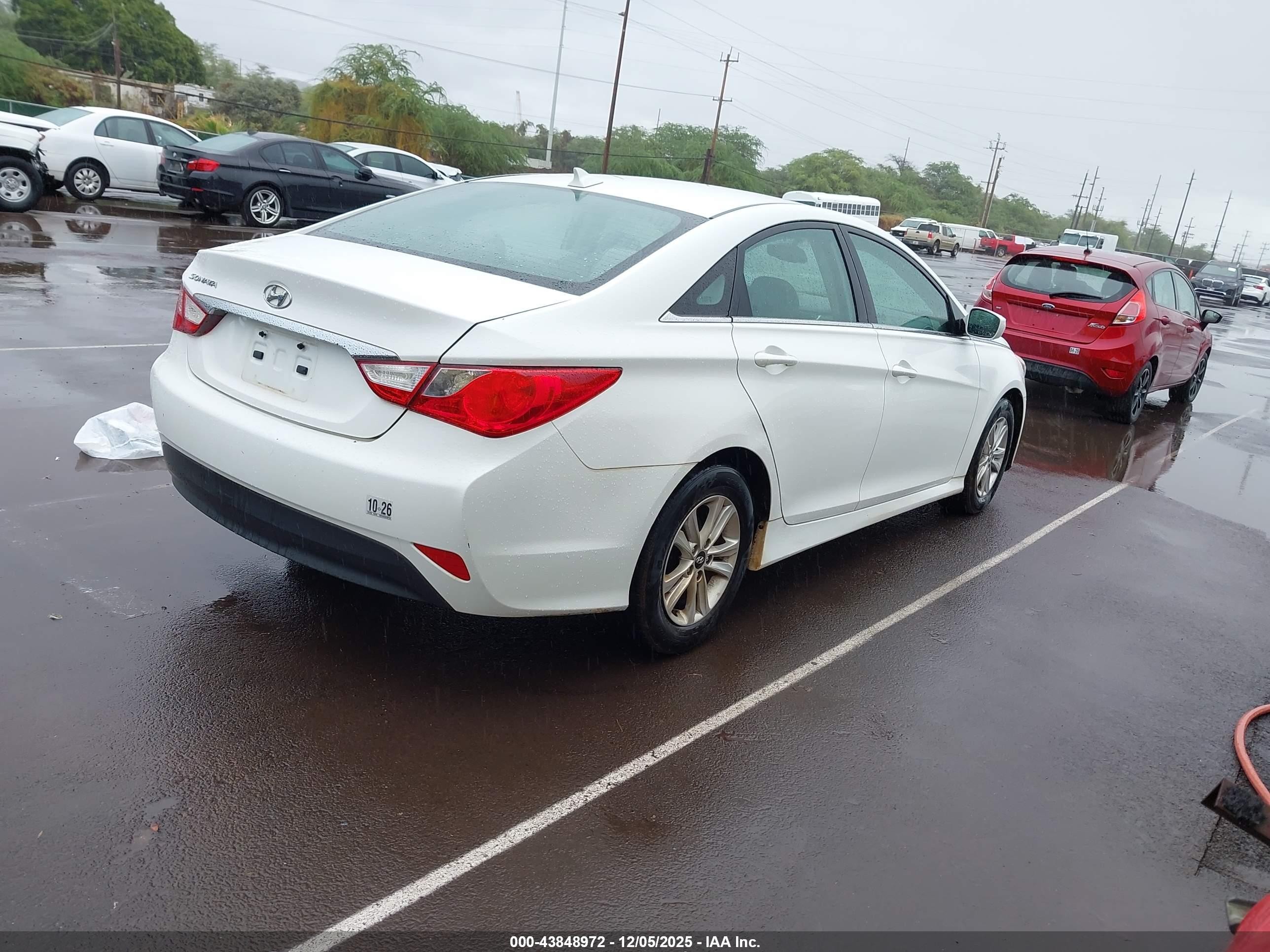2014 Hyundai Sonata Gls Белый vin: 5NPEB4AC3EH887930