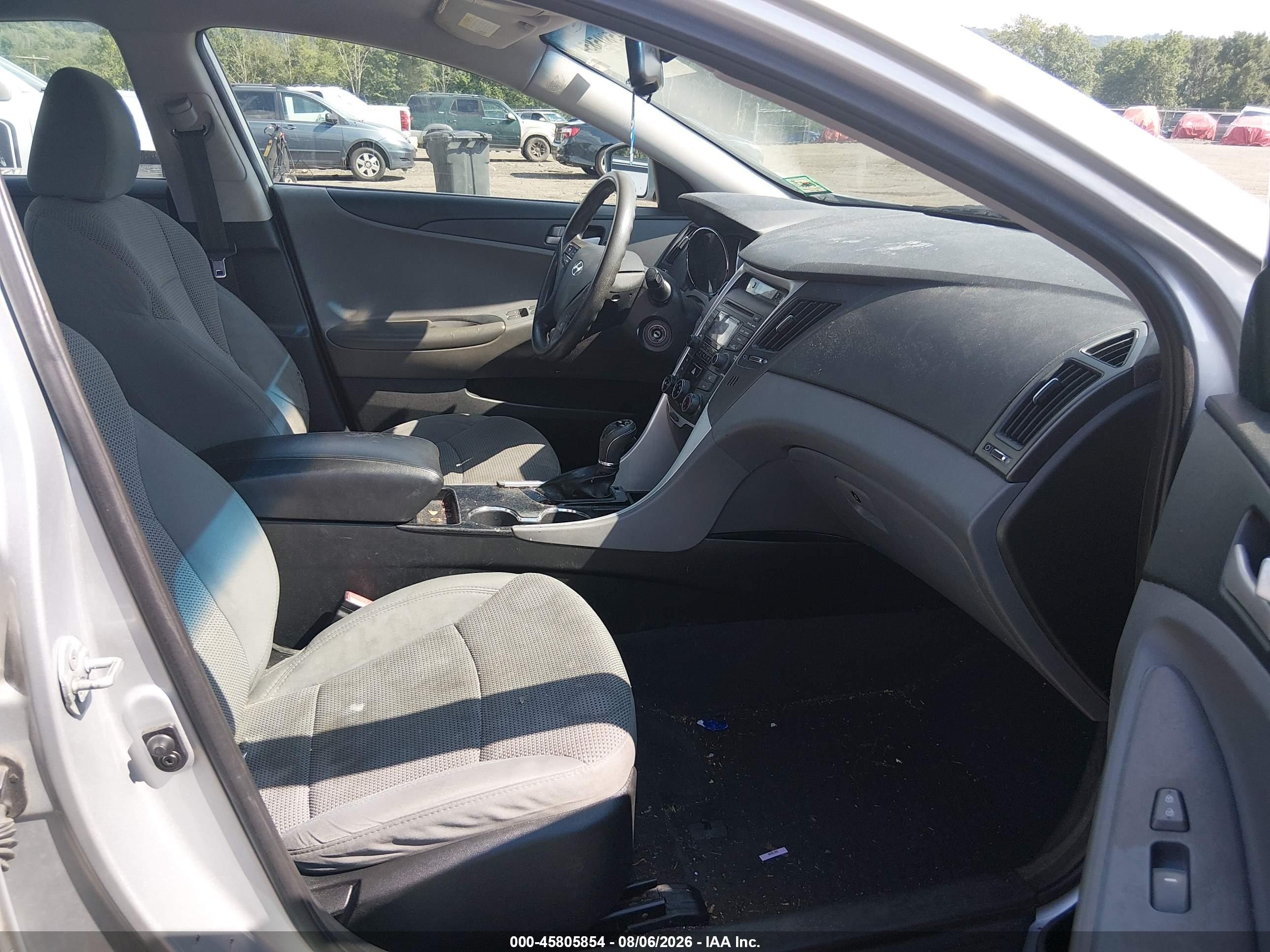 2014 Hyundai Sonata Gls Silver vin: 5NPEB4AC3EH890858