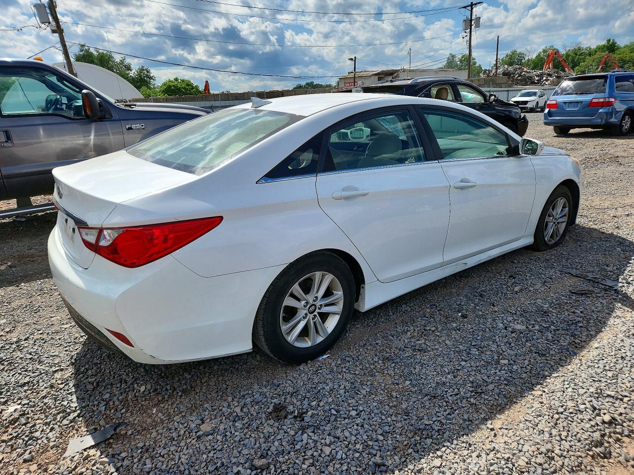 2014 Hyundai Sonata Gls Белый vin: 5NPEB4AC3EH891475
