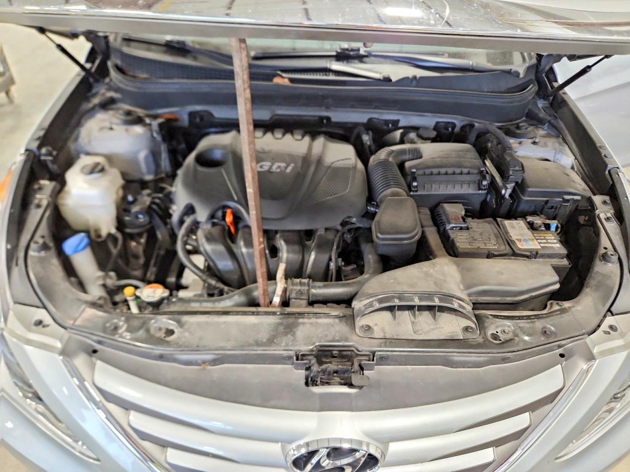 2014 Hyundai Sonata Gls Серебряный vin: 5NPEB4AC3EH903415