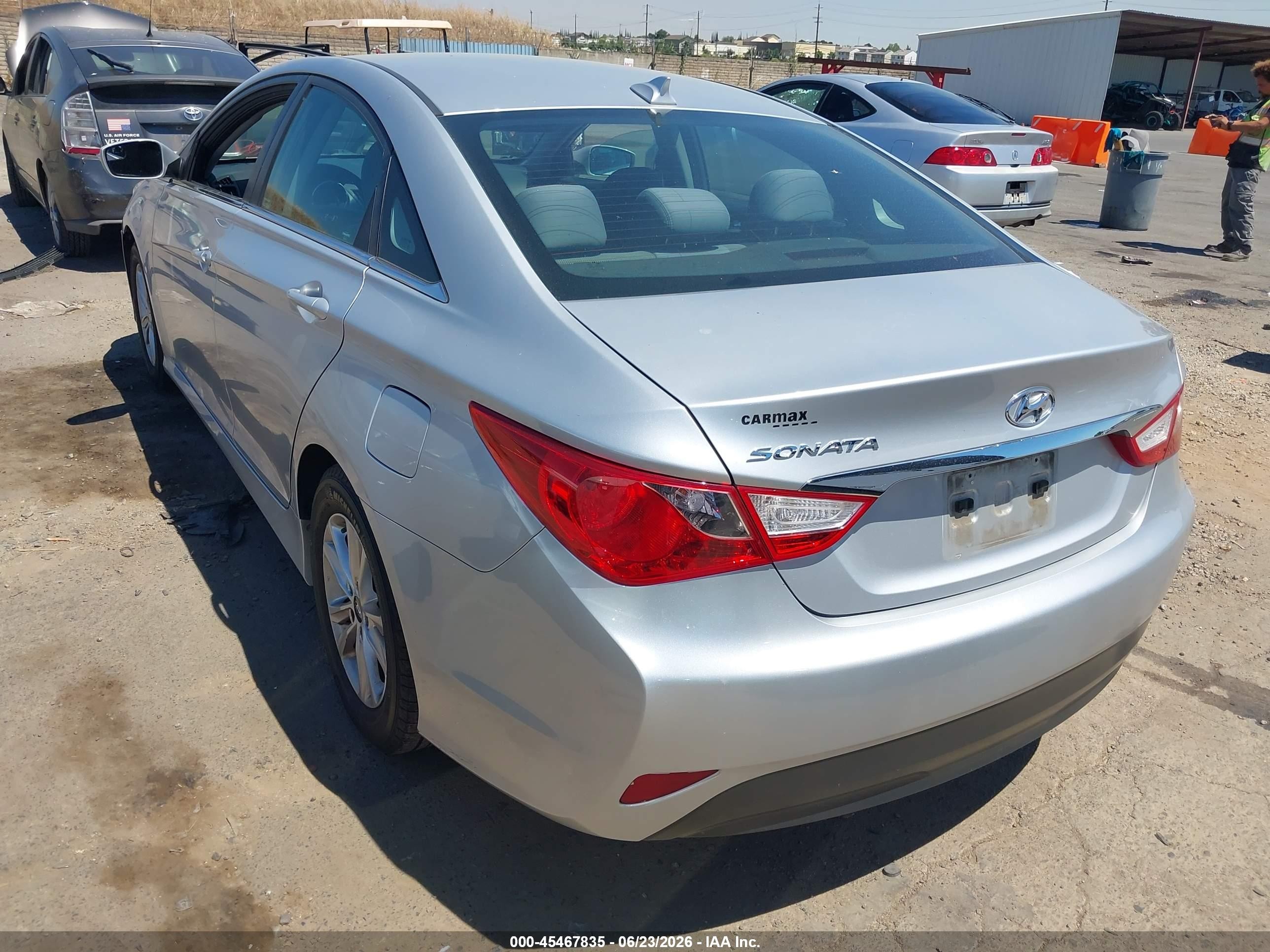 2014 Hyundai Sonata Gls Серебряный vin: 5NPEB4AC3EH914043