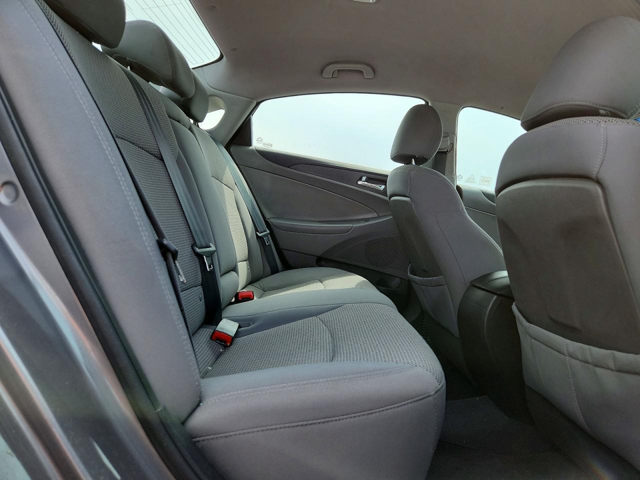 2011 Hyundai Sonata Gls Gray vin: 5NPEB4AC4BH161568