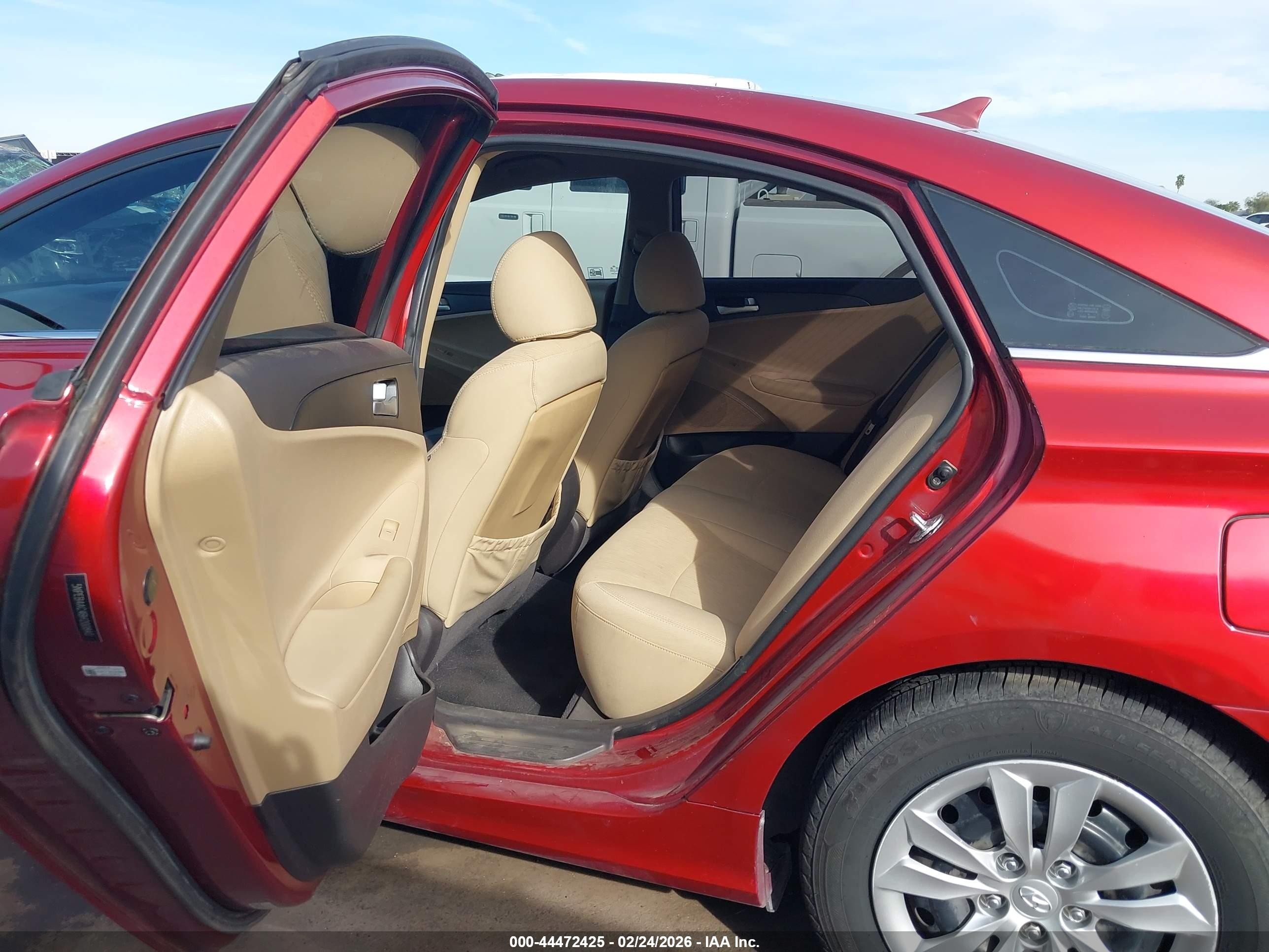 2011 Hyundai Sonata Gls Red vin: 5NPEB4AC4BH200840