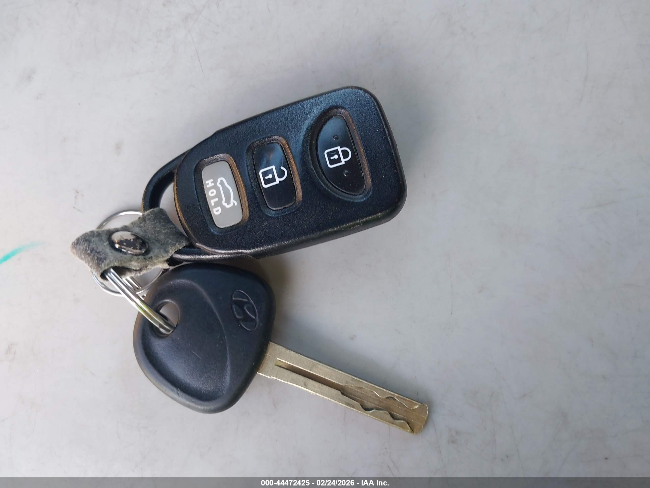 2011 Hyundai Sonata Gls Red vin: 5NPEB4AC4BH200840