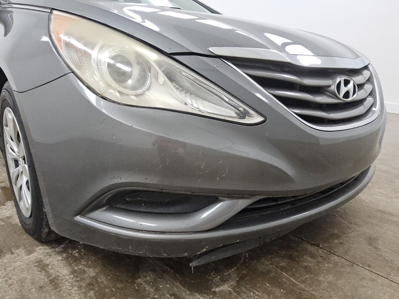 2011 Hyundai Sonata Gls Gray vin: 5NPEB4AC4BH221316 Damage: Front Valance, Broken, Replacement Required