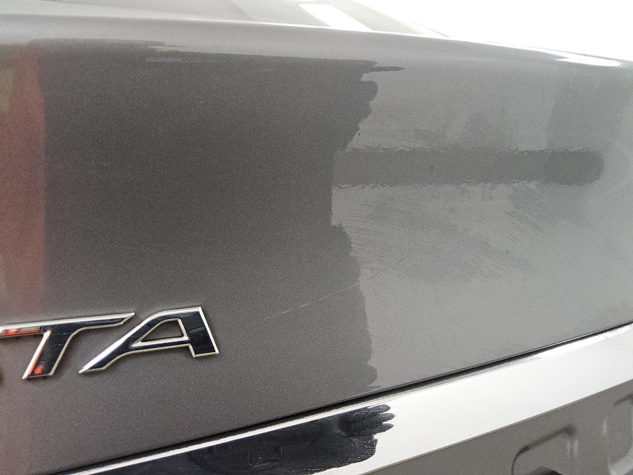 2011 Hyundai Sonata Gls Gray vin: 5NPEB4AC4BH221316 Damage: Deck Lid, Multiple Scratches Heavy, 4
