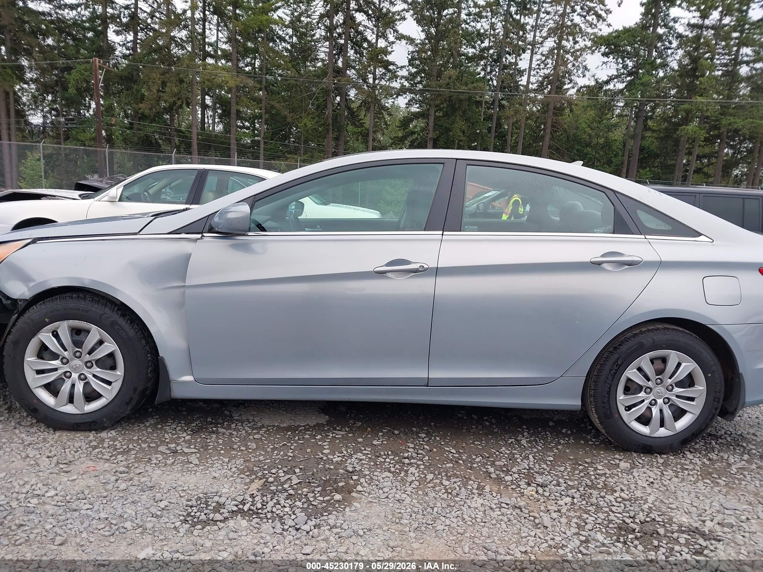 2011 Hyundai Sonata Gls Light Blue vin: 5NPEB4AC4BH239234