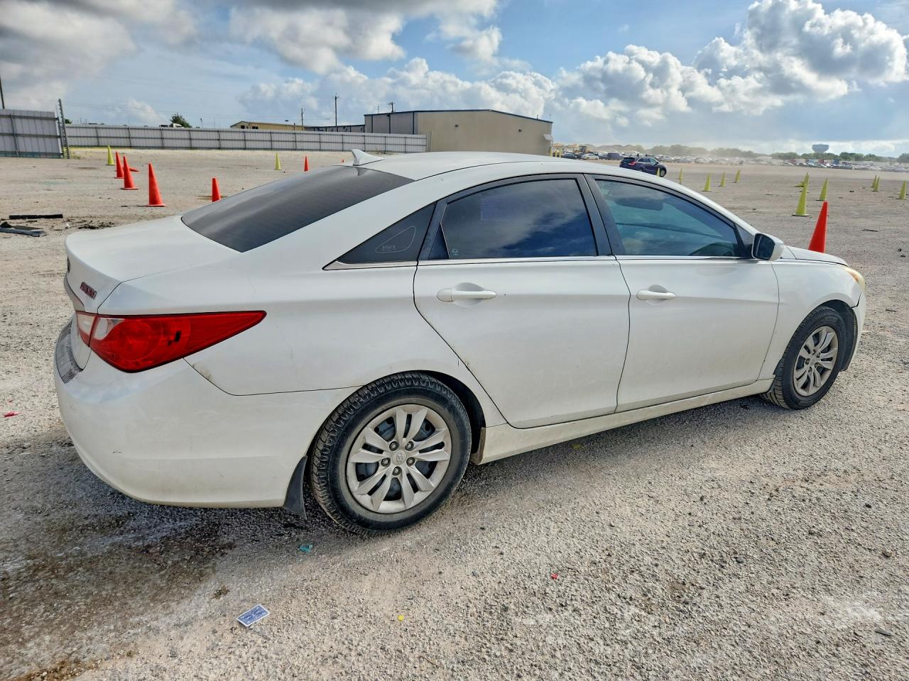 2011 Hyundai Sonata Gls White vin: 5NPEB4AC4BH240383