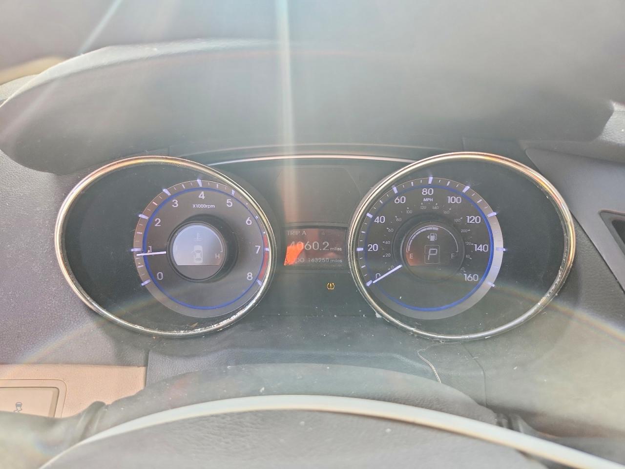 2011 Hyundai Sonata Gls White vin: 5NPEB4AC4BH240383