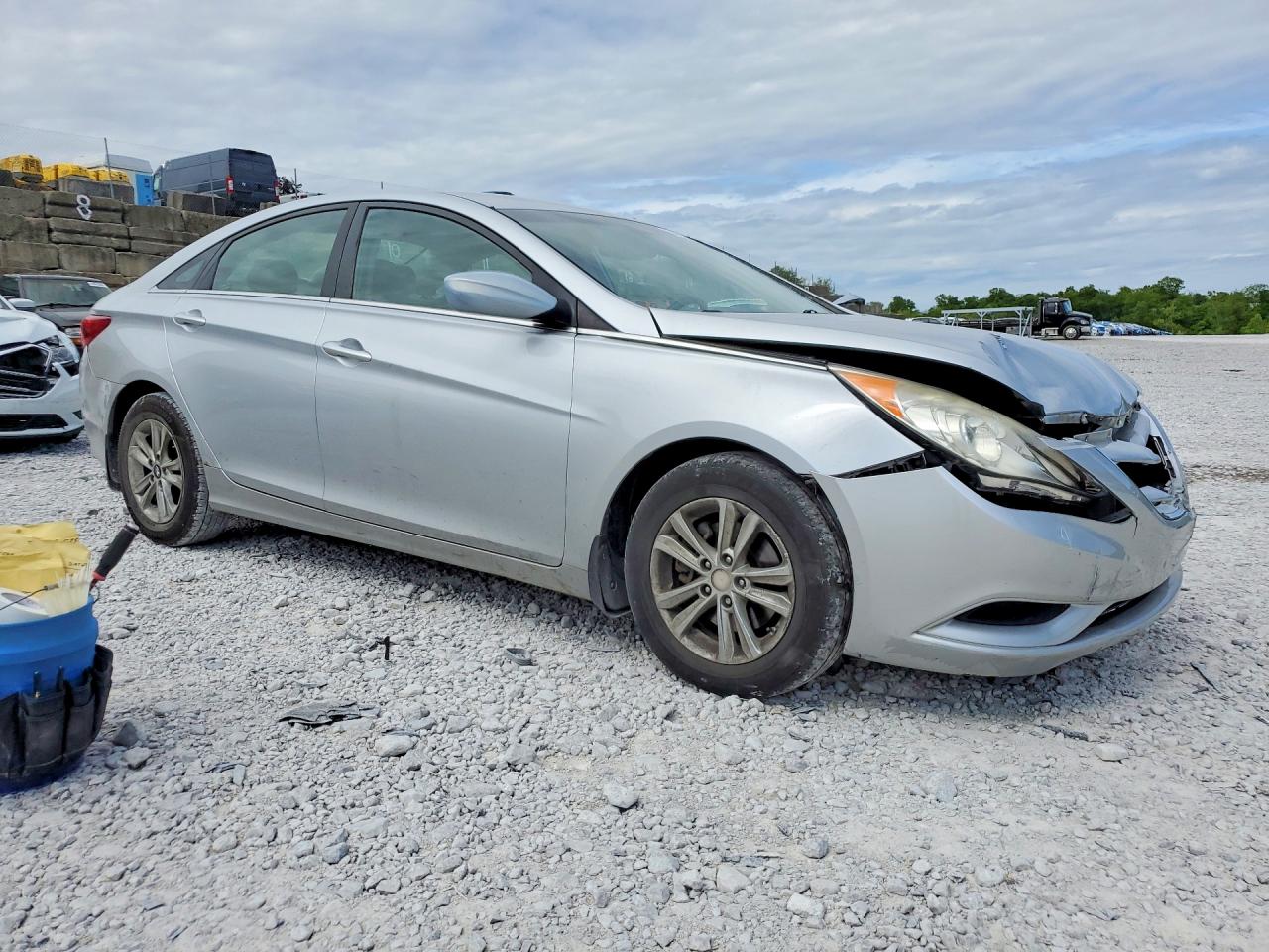 2012 Hyundai Sonata Gls Silver vin: 5NPEB4AC4CH313317