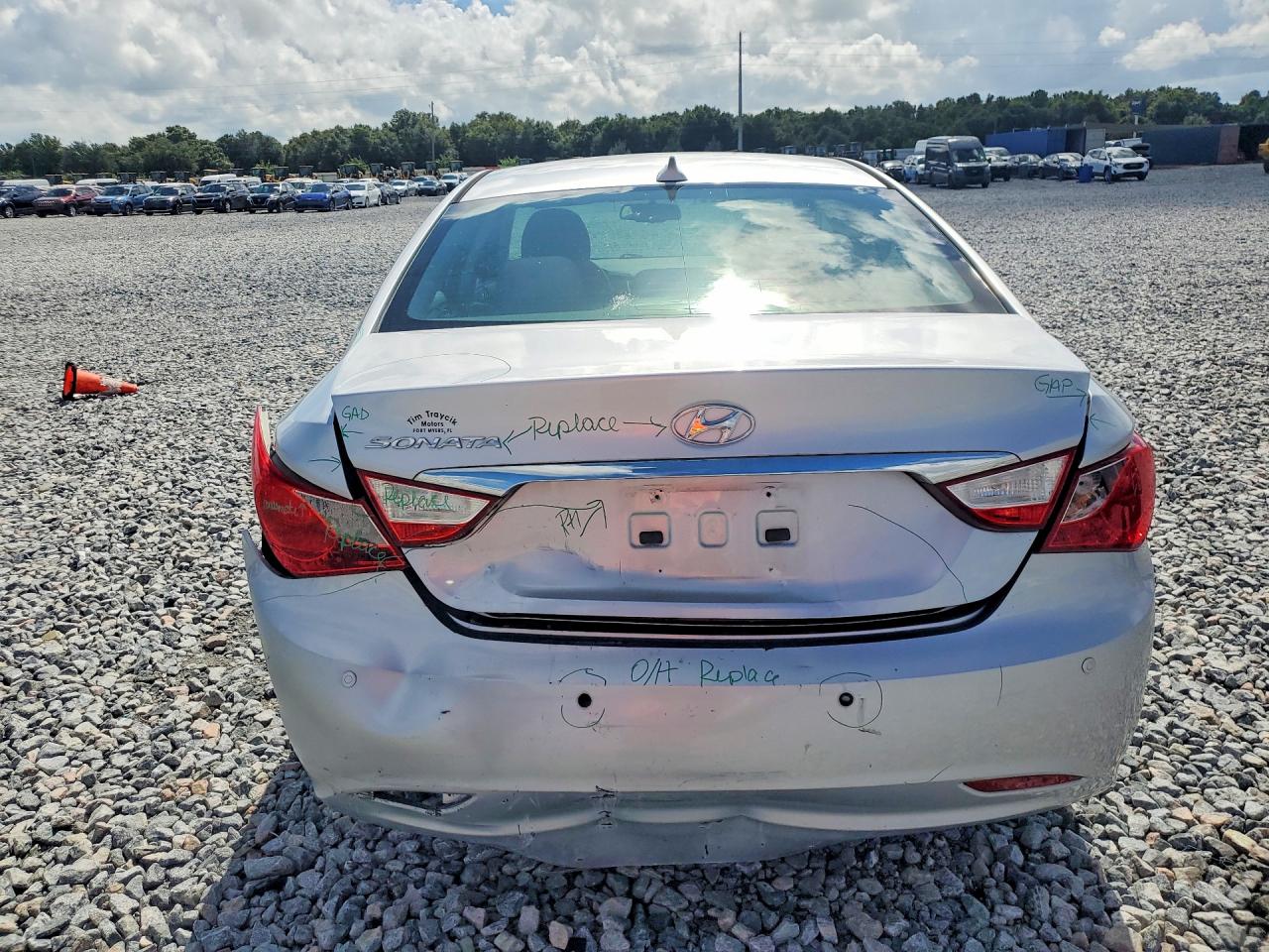 2012 Hyundai Sonata Gls Silver vin: 5NPEB4AC4CH339402