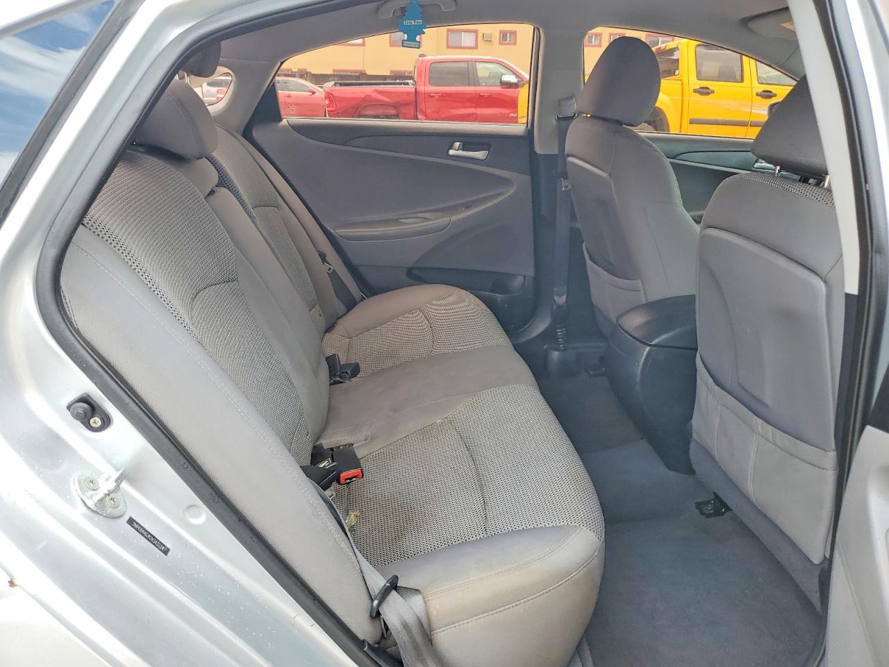 2012 Hyundai Sonata Gls Silver vin: 5NPEB4AC4CH343224
