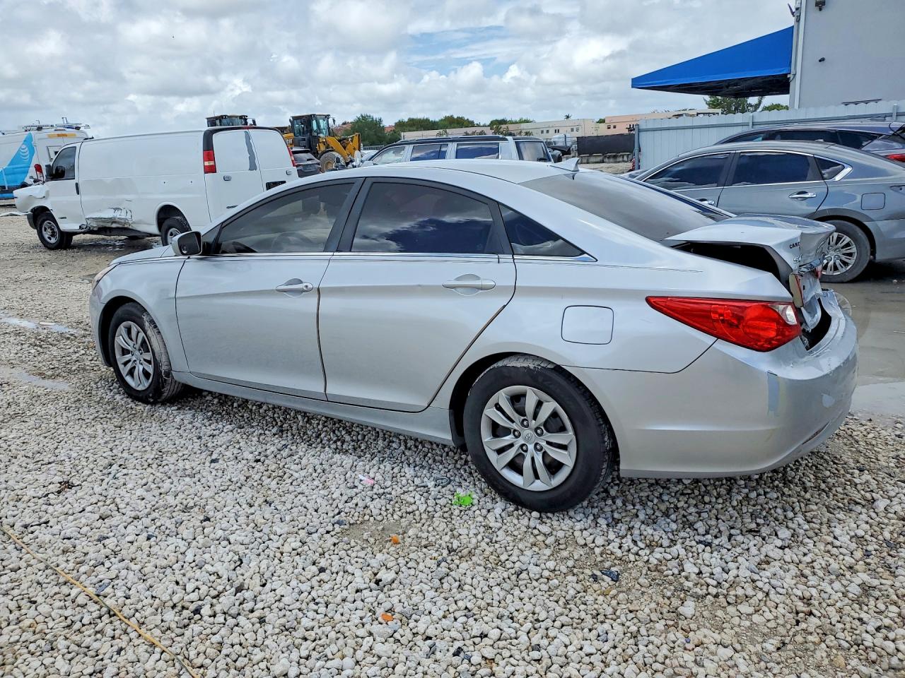 2012 Hyundai Sonata Gls Silver vin: 5NPEB4AC4CH343224