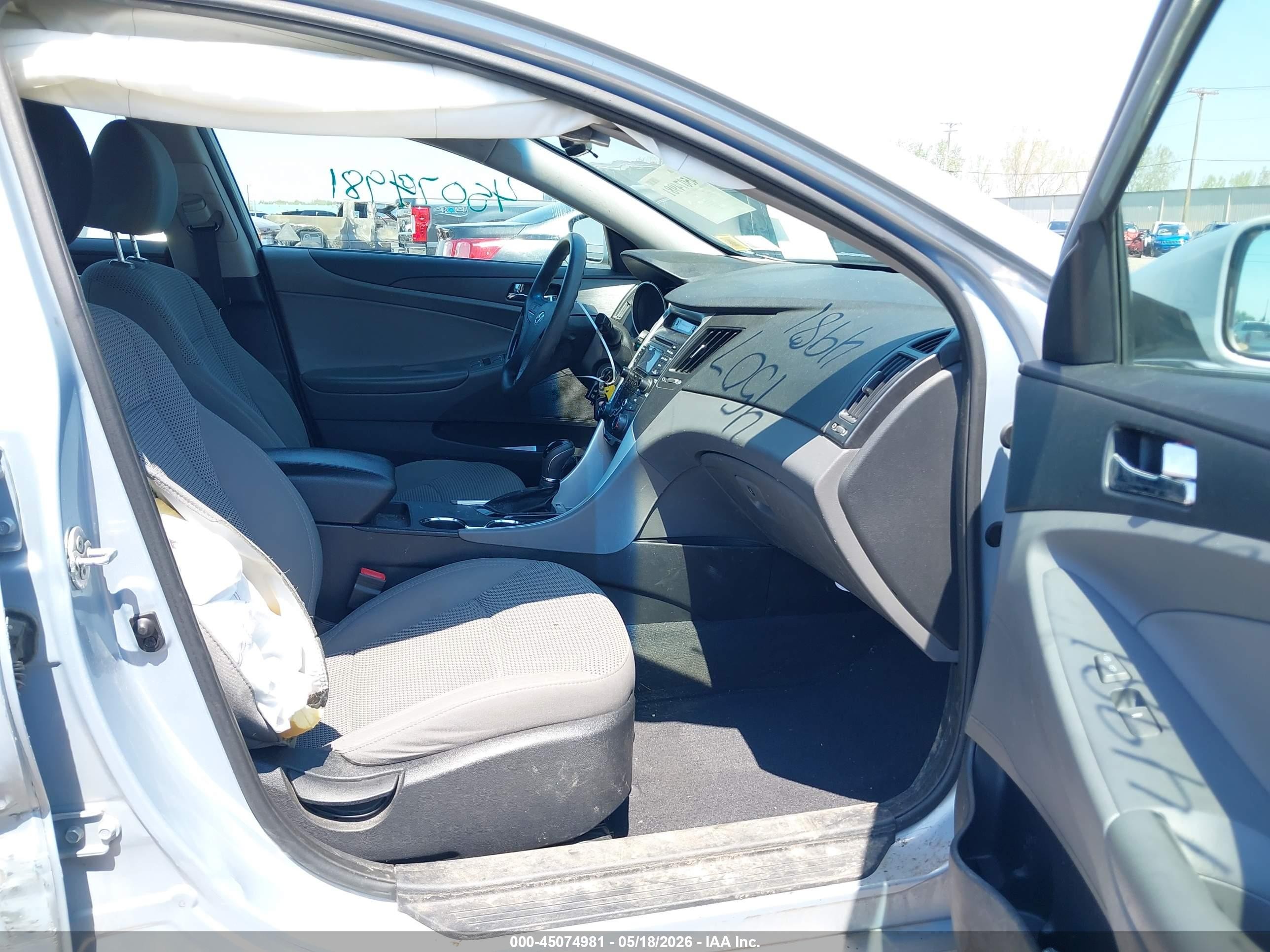 2012 Hyundai Sonata Gls Серебряный vin: 5NPEB4AC4CH384212