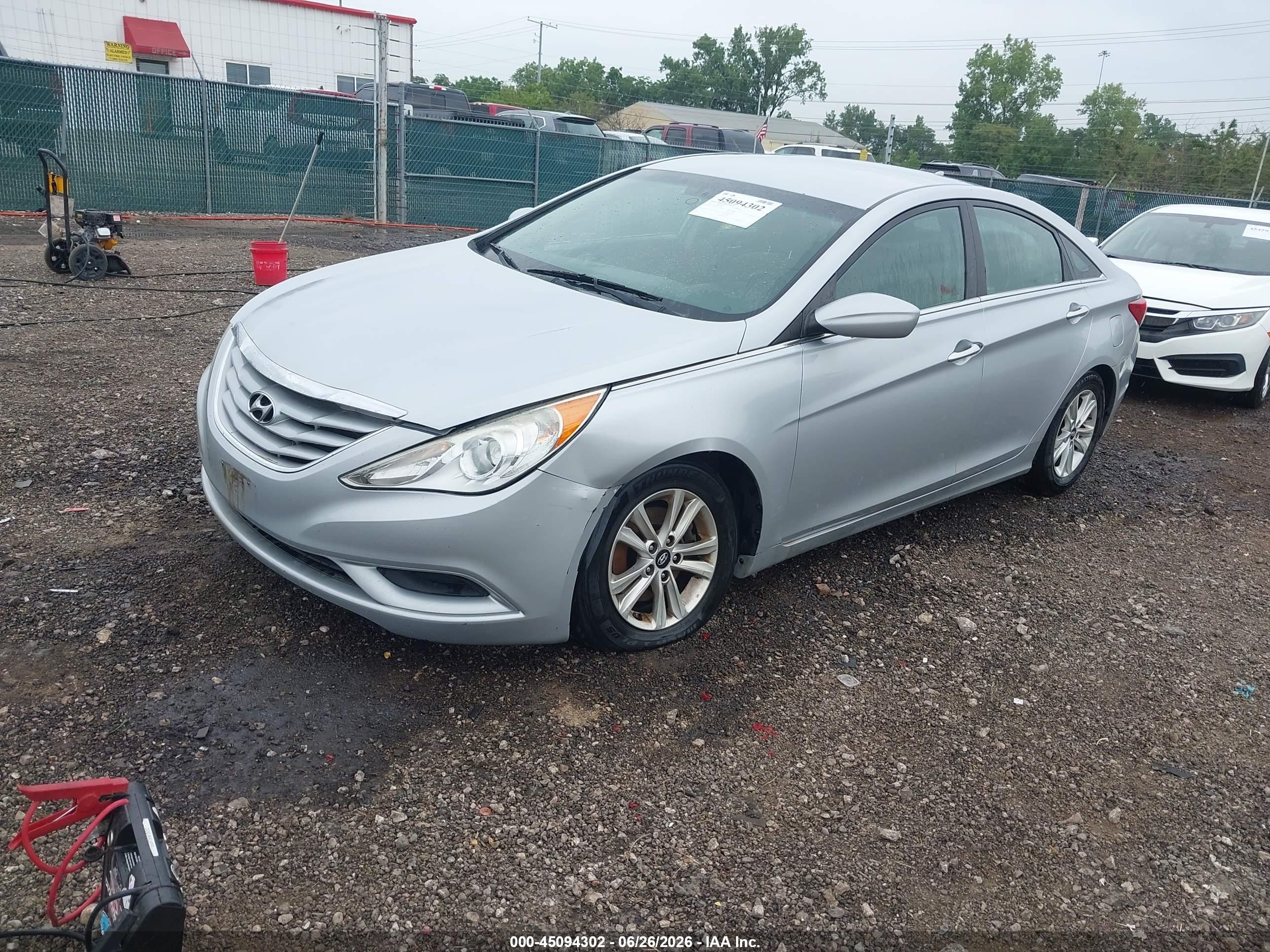 2012 Hyundai Sonata Gls Silver vin: 5NPEB4AC4CH425602