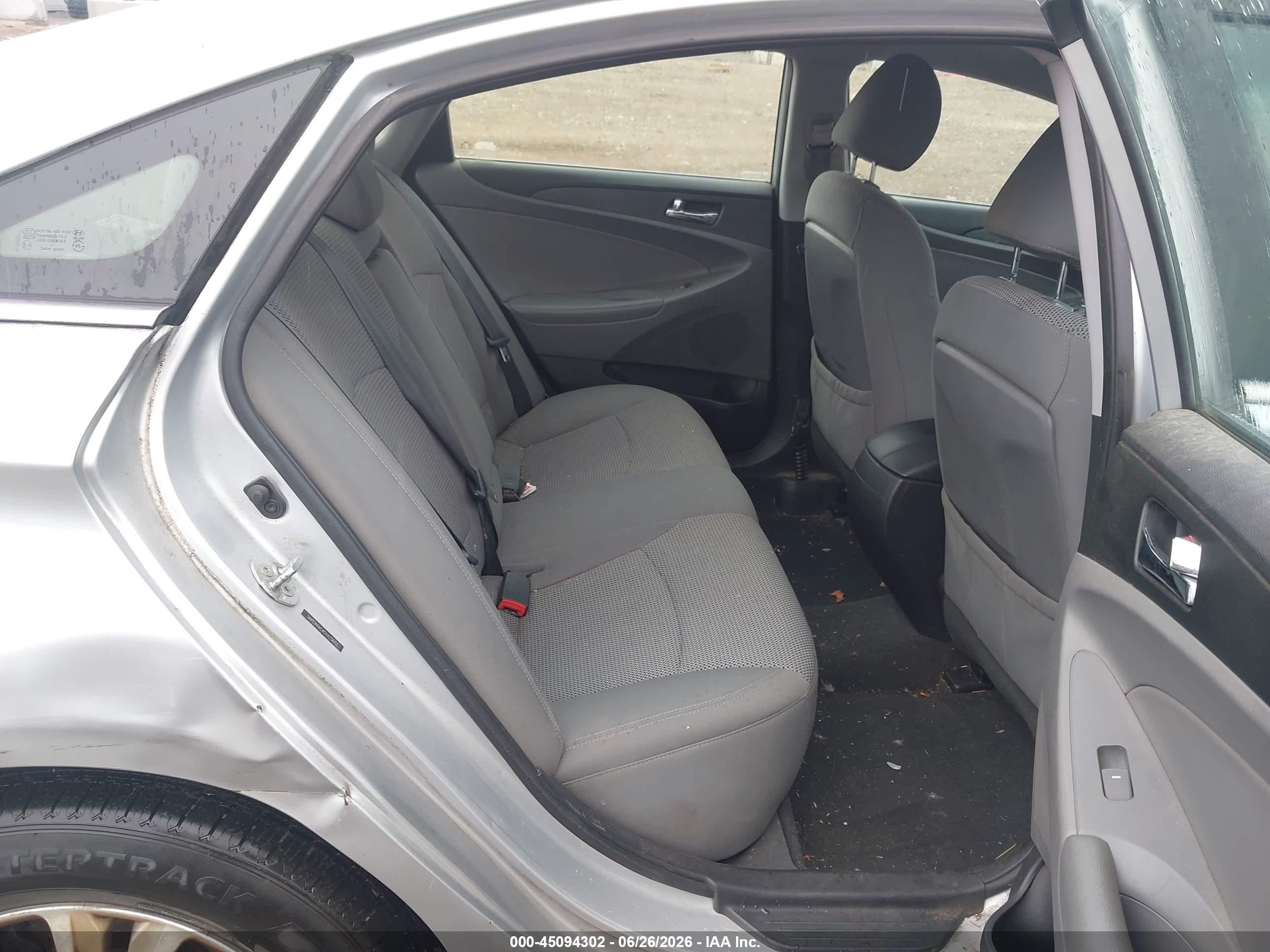 2012 Hyundai Sonata Gls Silver vin: 5NPEB4AC4CH425602