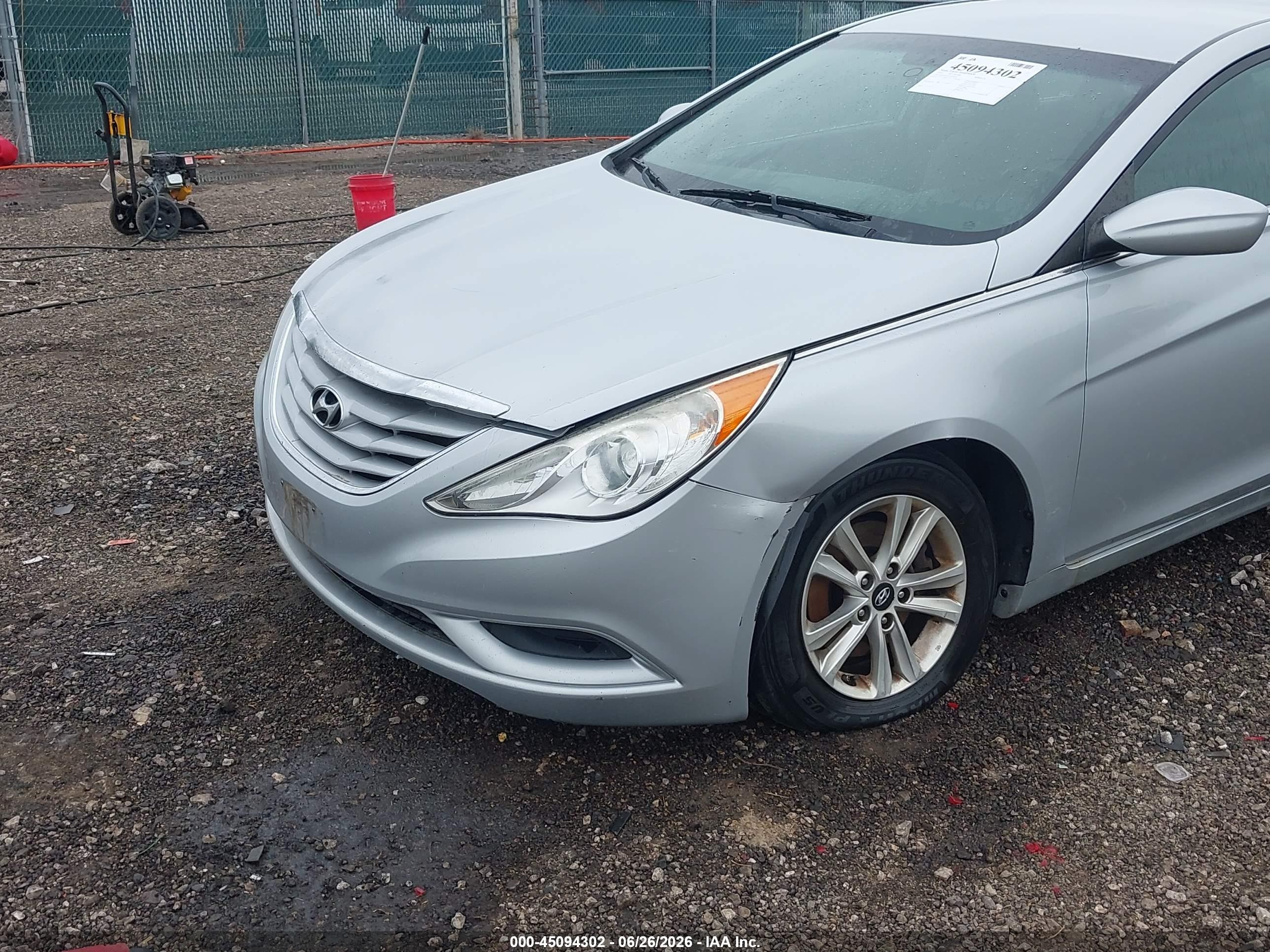 2012 Hyundai Sonata Gls Silver vin: 5NPEB4AC4CH425602
