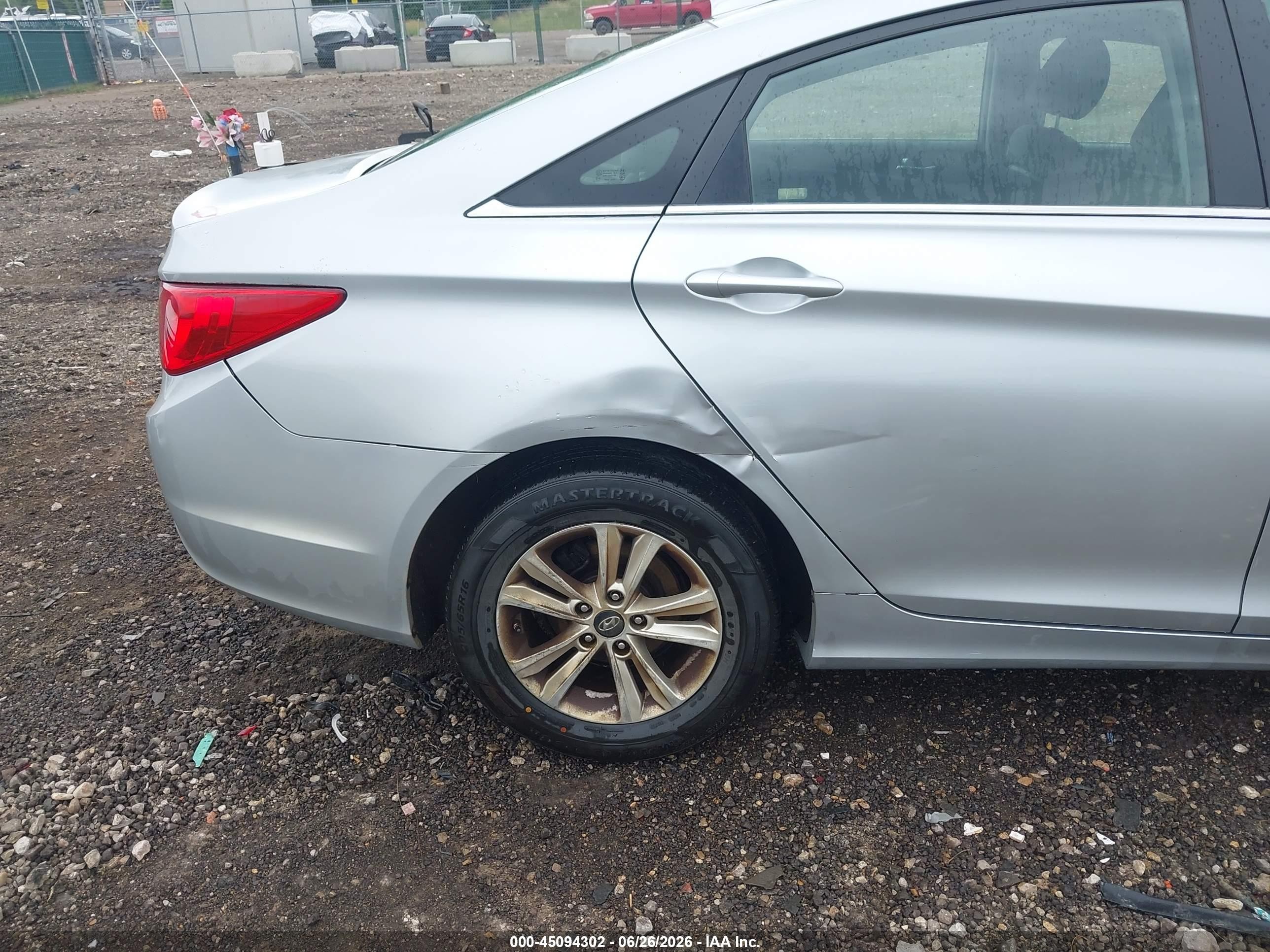 2012 Hyundai Sonata Gls Silver vin: 5NPEB4AC4CH425602