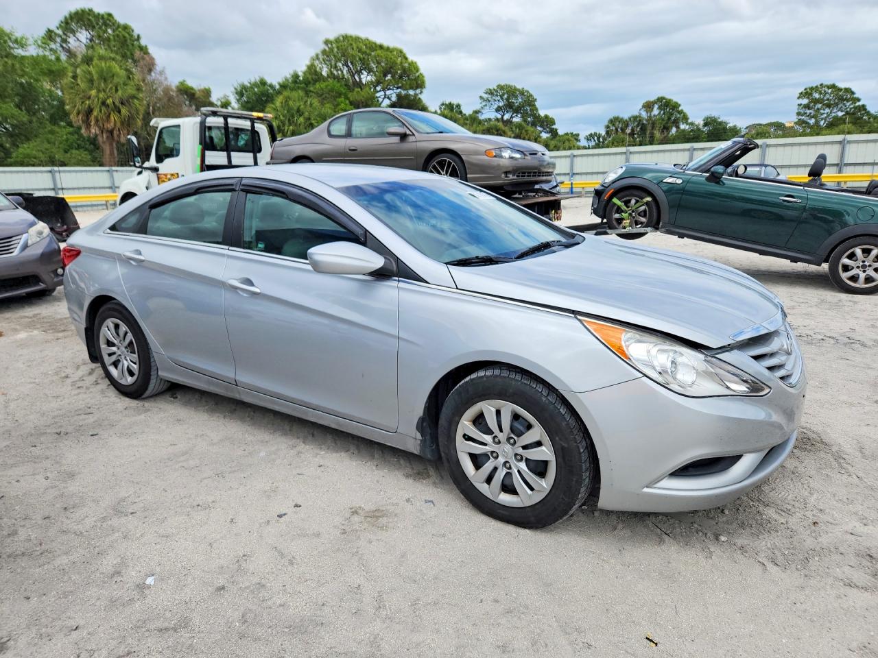 2012 Hyundai Sonata Gls Silver vin: 5NPEB4AC4CH436101