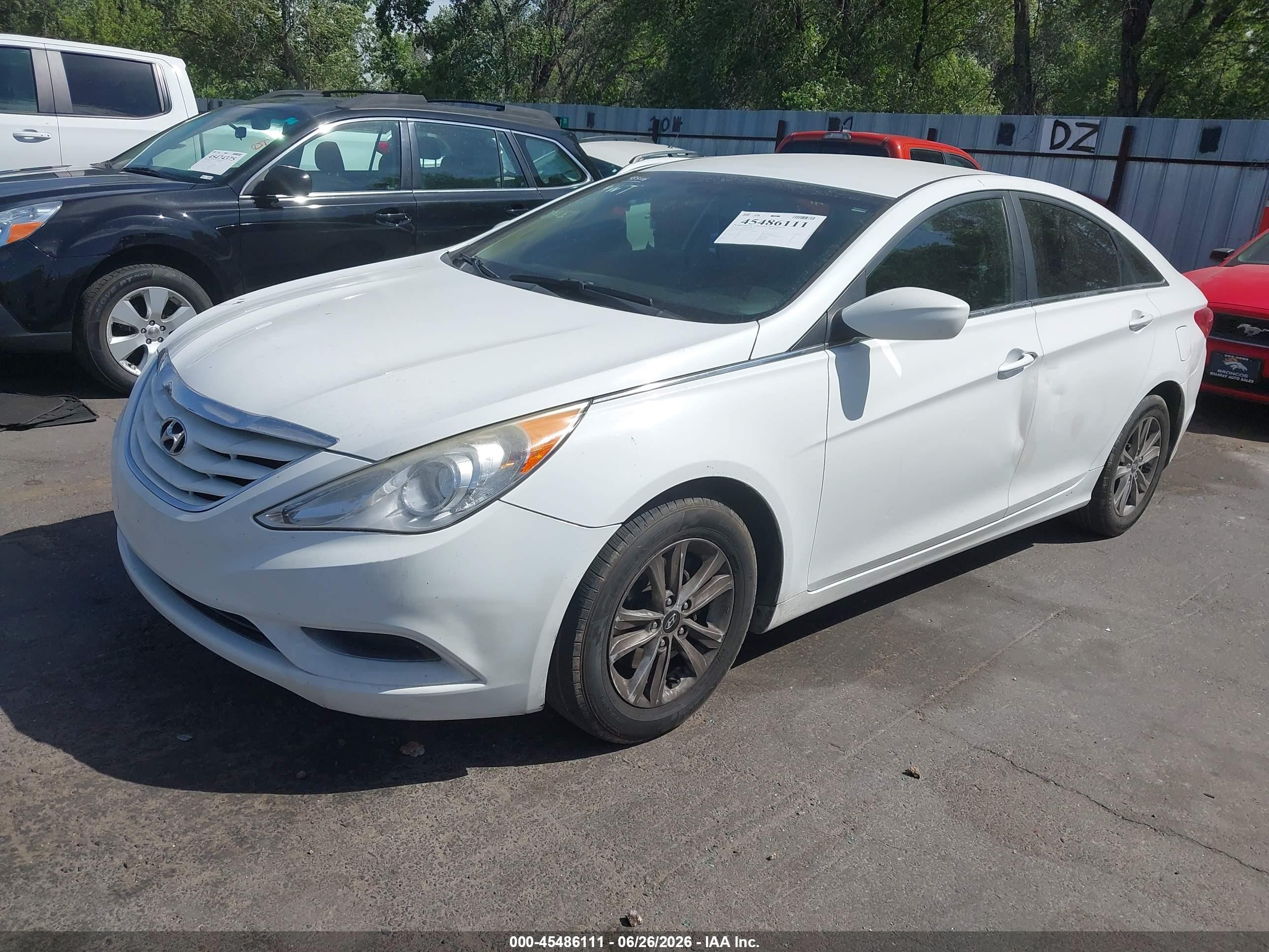 2012 Hyundai Sonata Gls White vin: 5NPEB4AC4CH489106