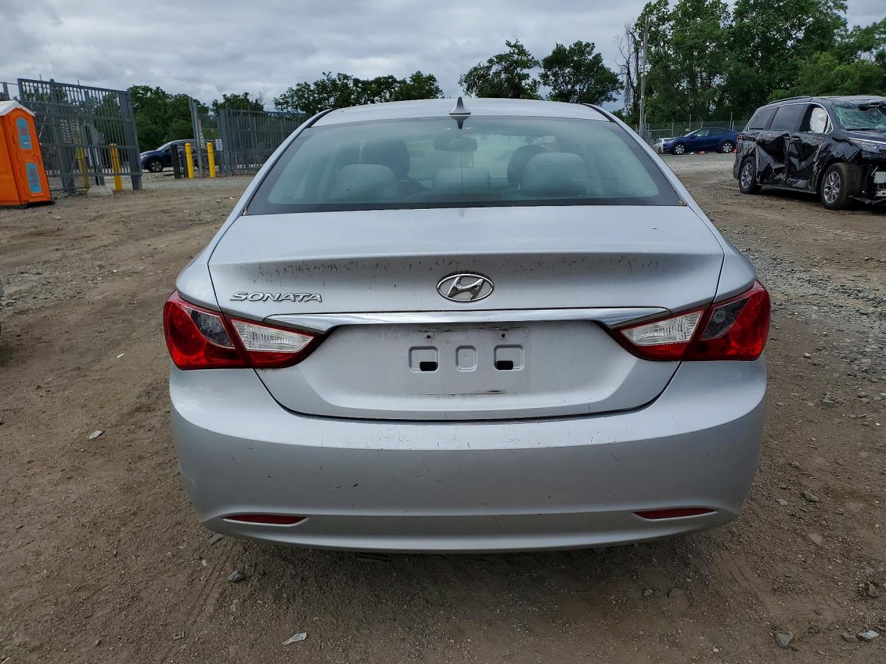 2013 Hyundai Sonata Gls Silver vin: 5NPEB4AC4DH520016