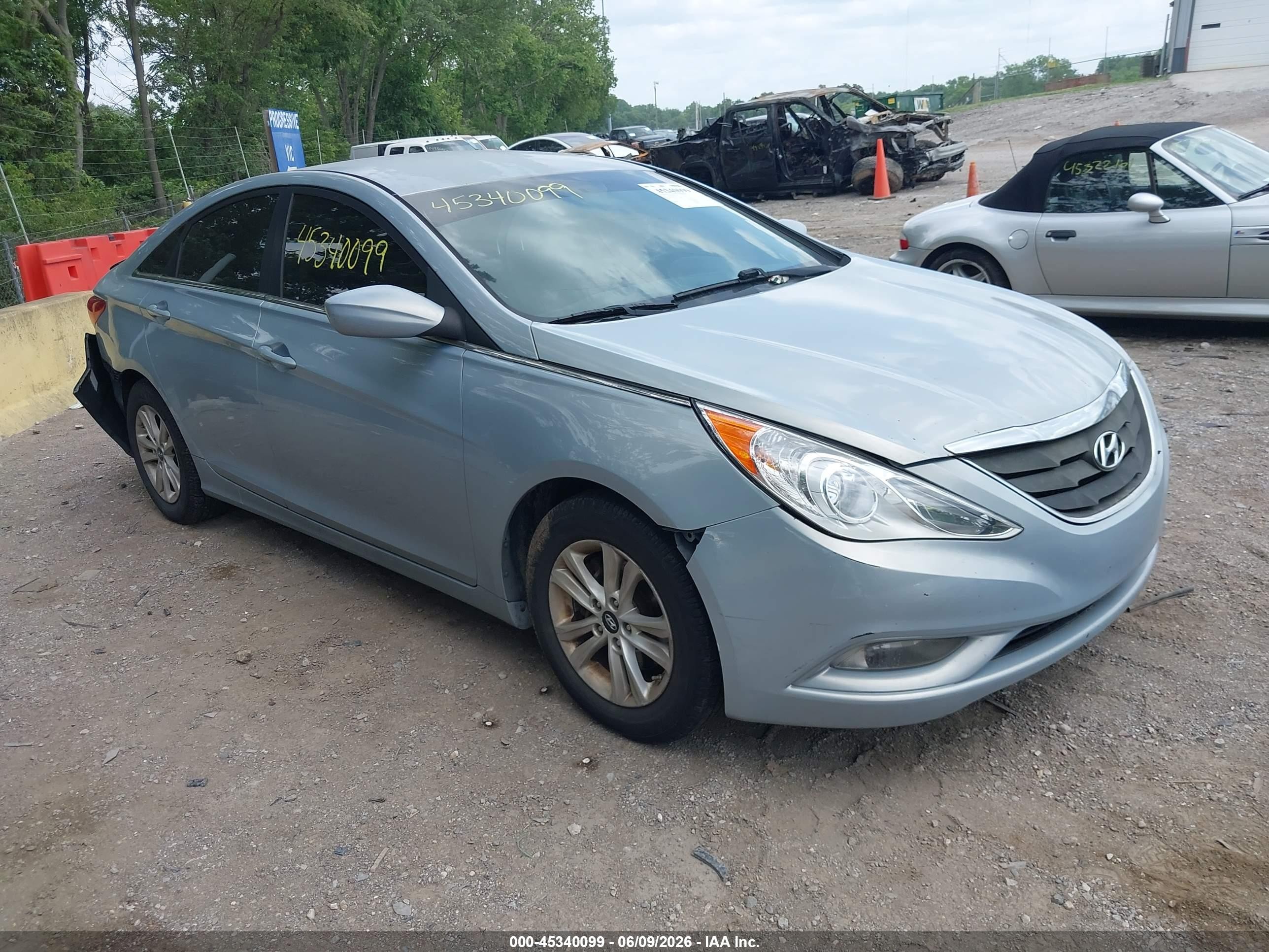 2013 Hyundai Sonata Gls Light Blue vin: 5NPEB4AC4DH571841