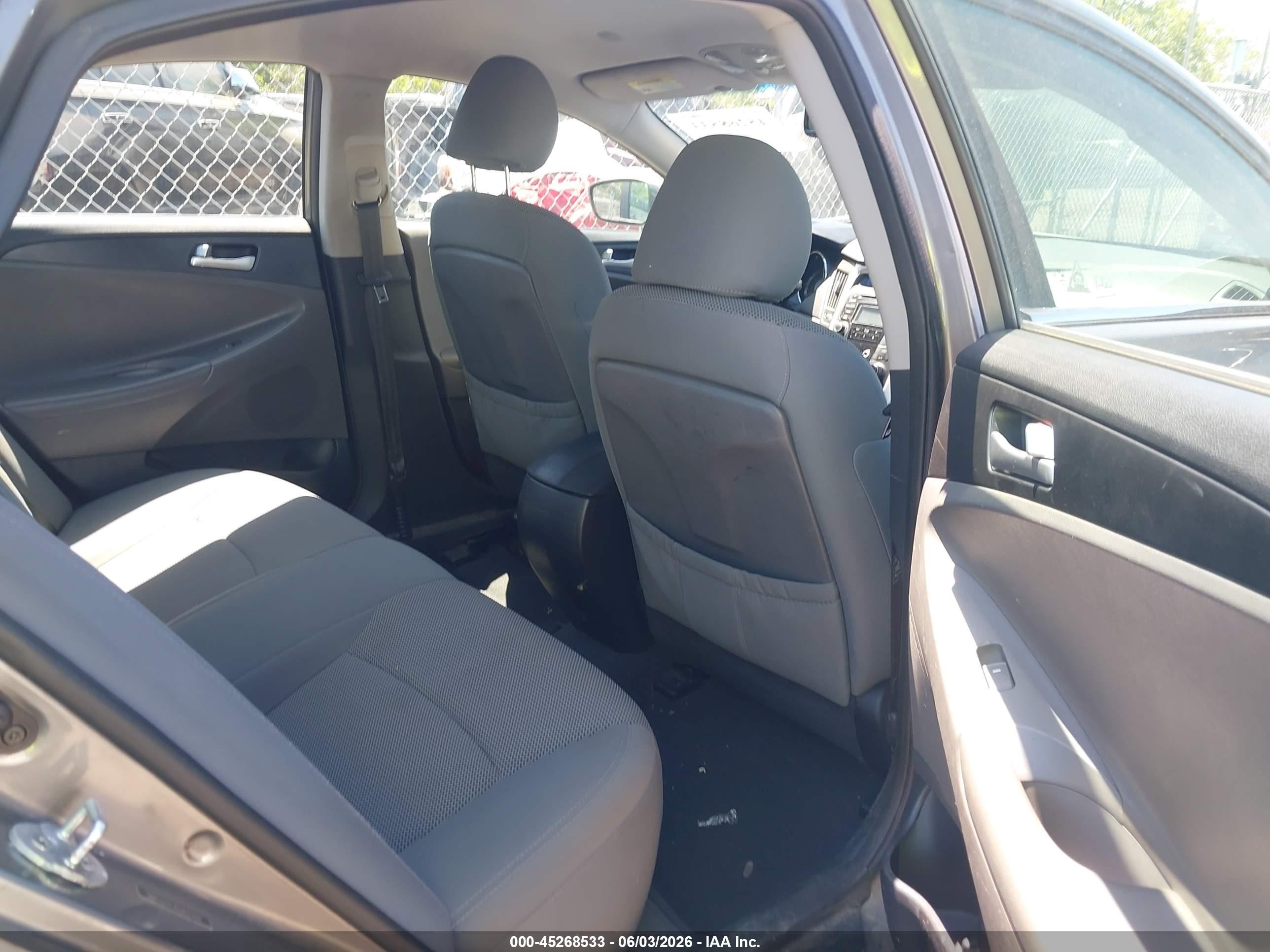 2013 Hyundai Sonata Gls Gray vin: 5NPEB4AC4DH621444