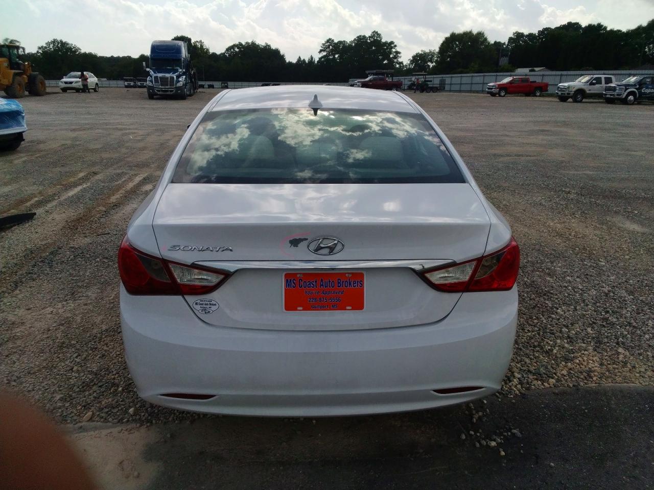 2013 Hyundai Sonata Gls White vin: 5NPEB4AC4DH654556