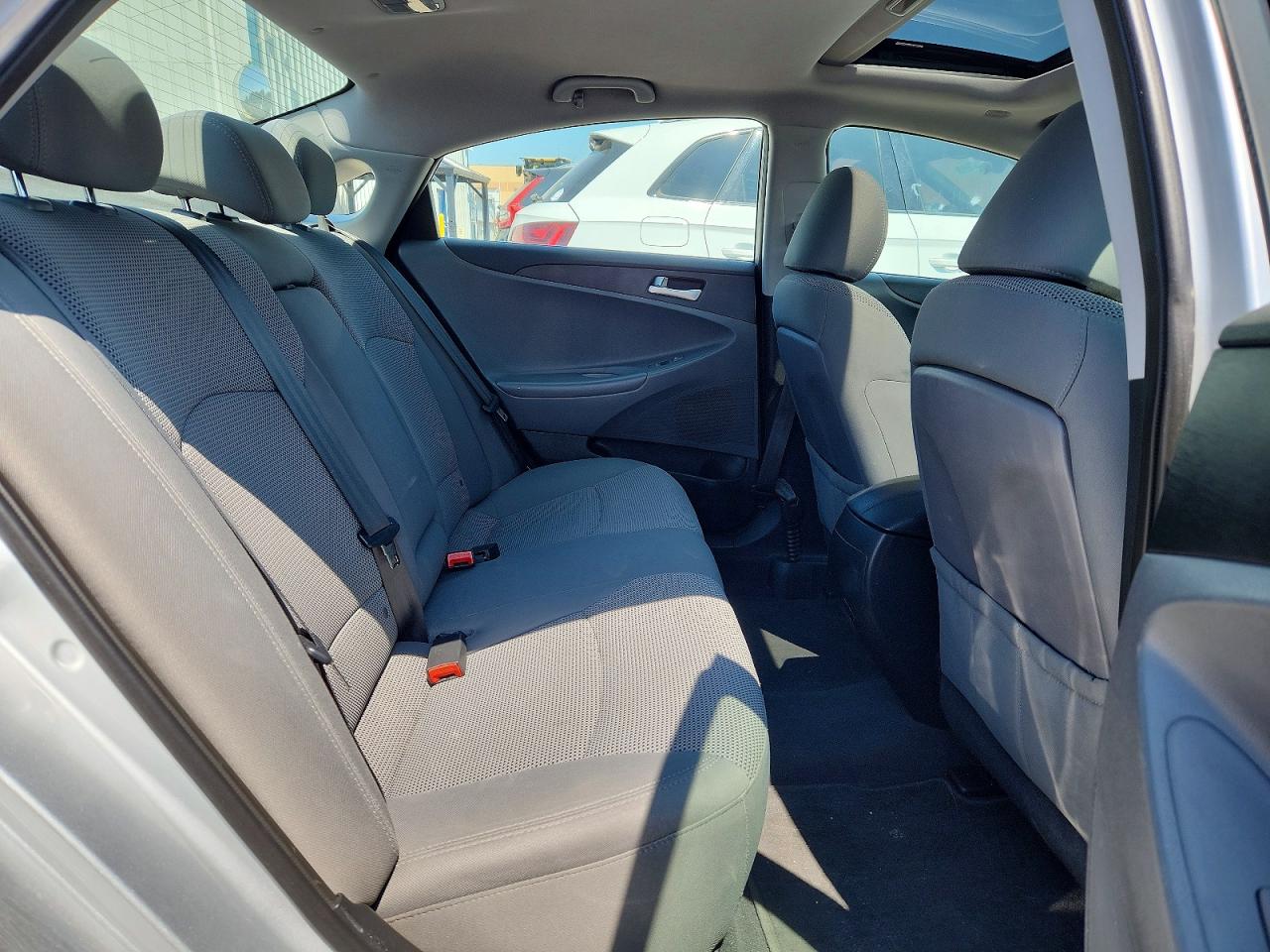 2013 Hyundai Sonata Gls Silver vin: 5NPEB4AC4DH656937