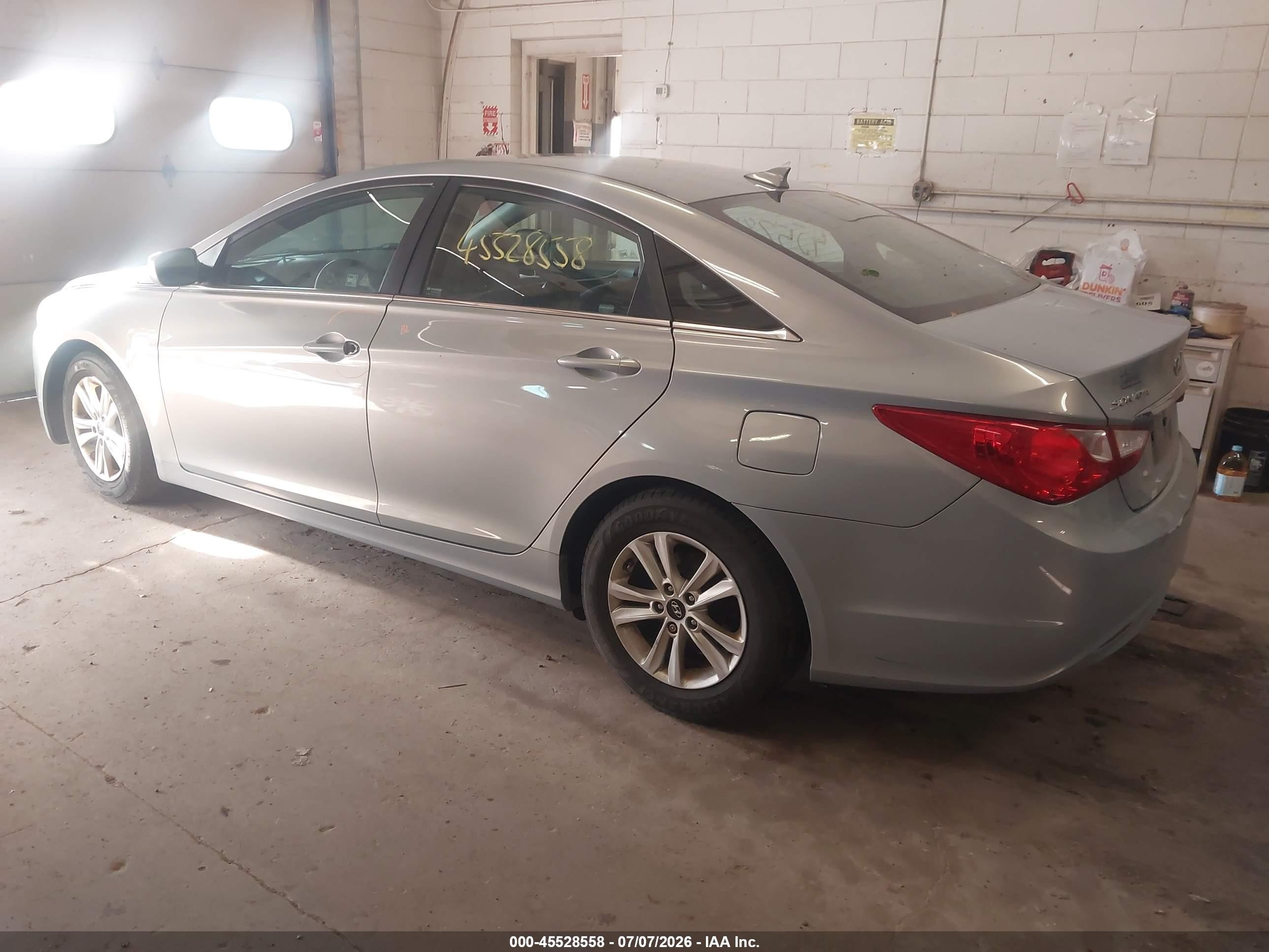 2013 Hyundai Sonata Gls Серый vin: 5NPEB4AC4DH658736