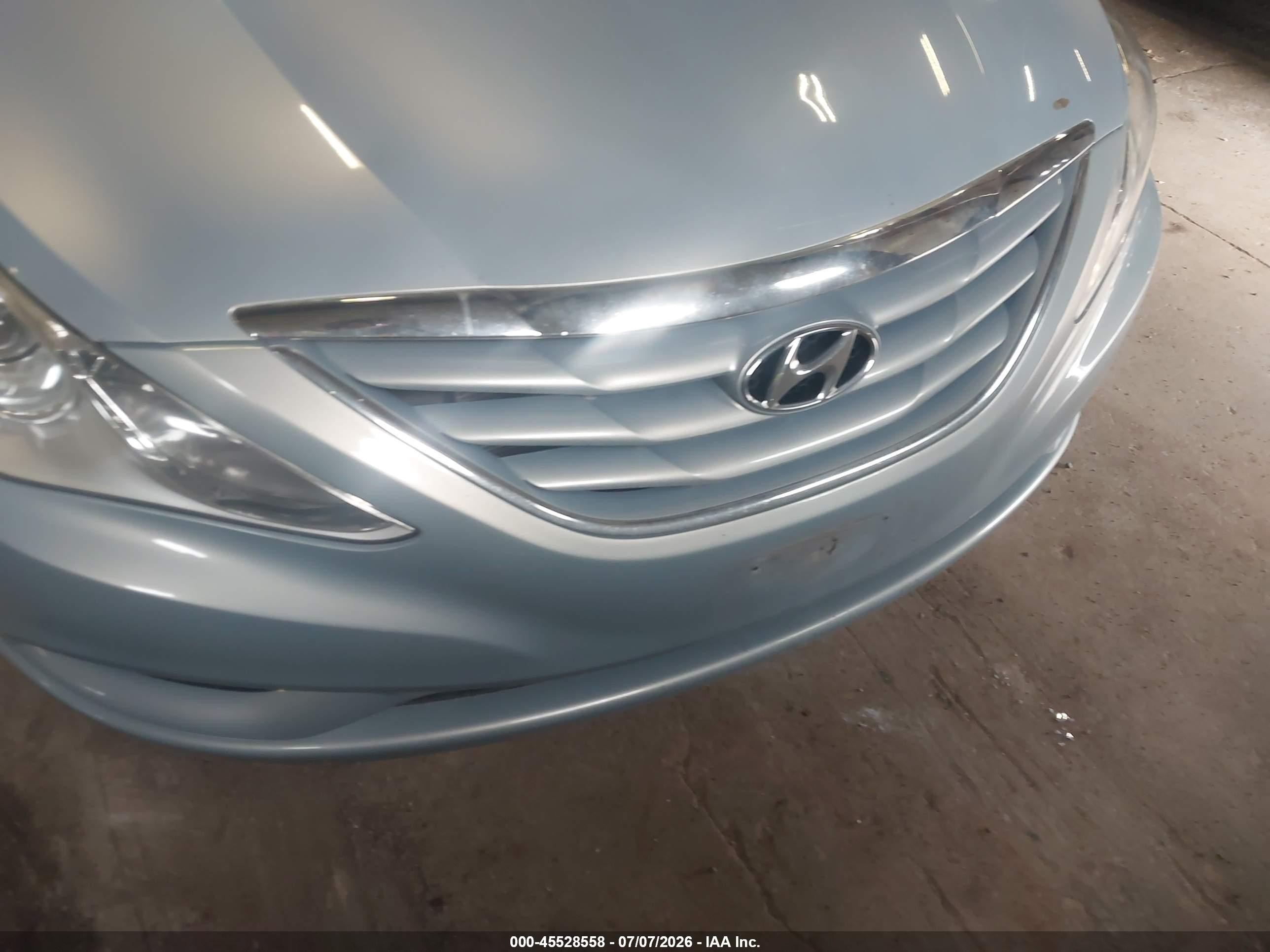 2013 Hyundai Sonata Gls Серый vin: 5NPEB4AC4DH658736