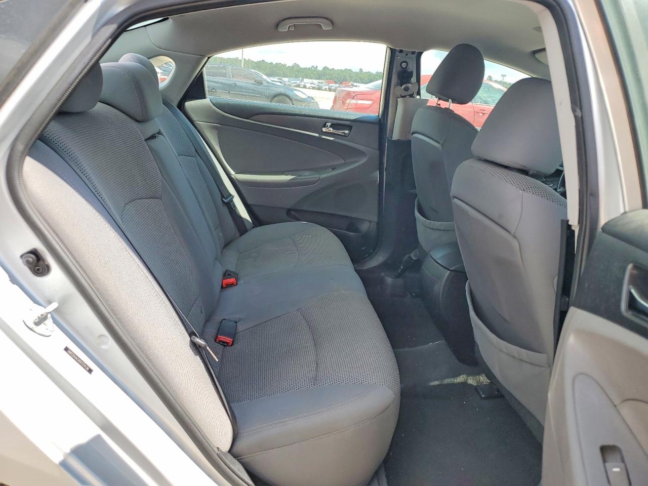 2013 Hyundai Sonata Gls Silver vin: 5NPEB4AC4DH724136