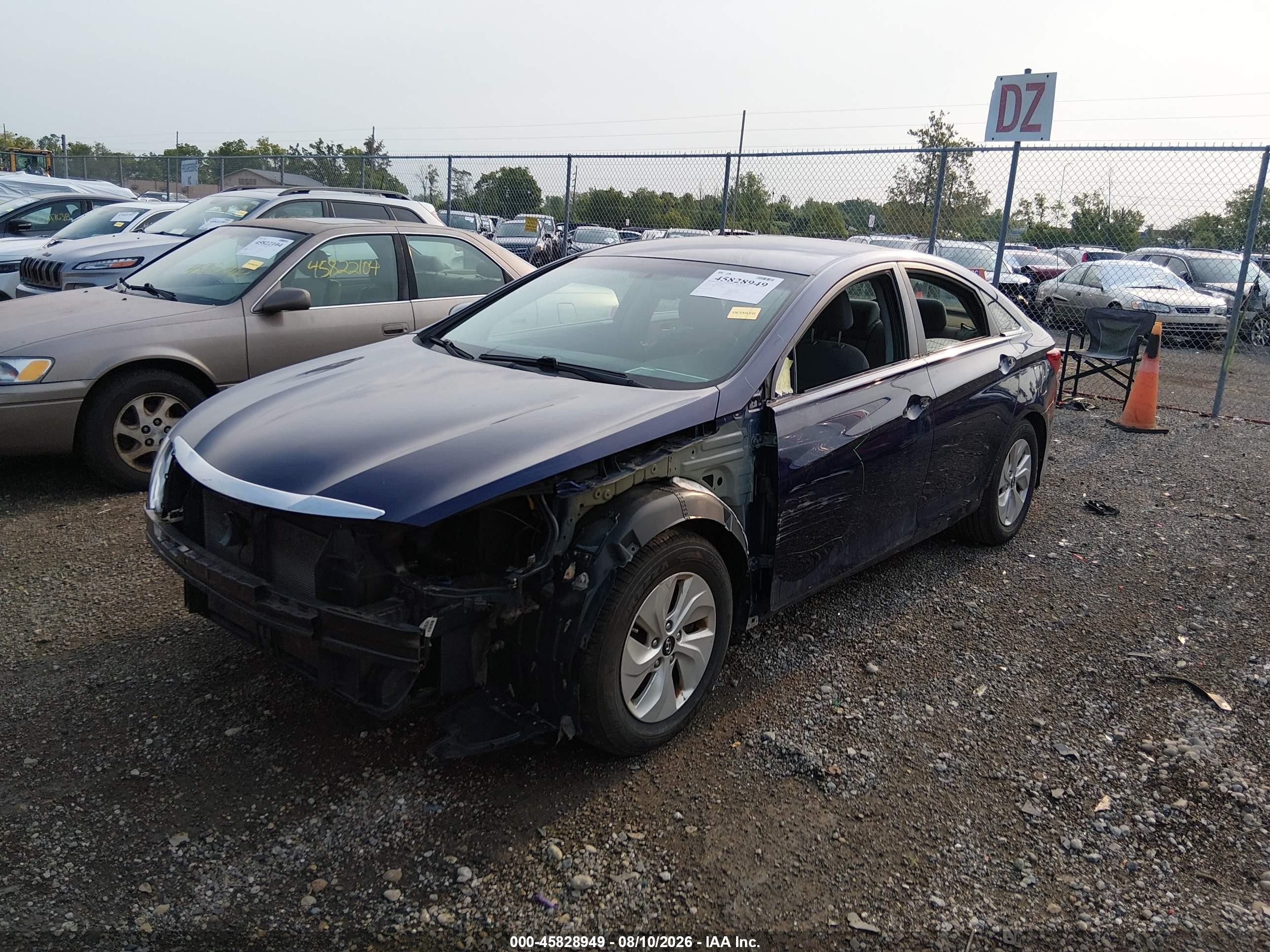 2014 Hyundai Sonata Gls Blue vin: 5NPEB4AC4EH815523