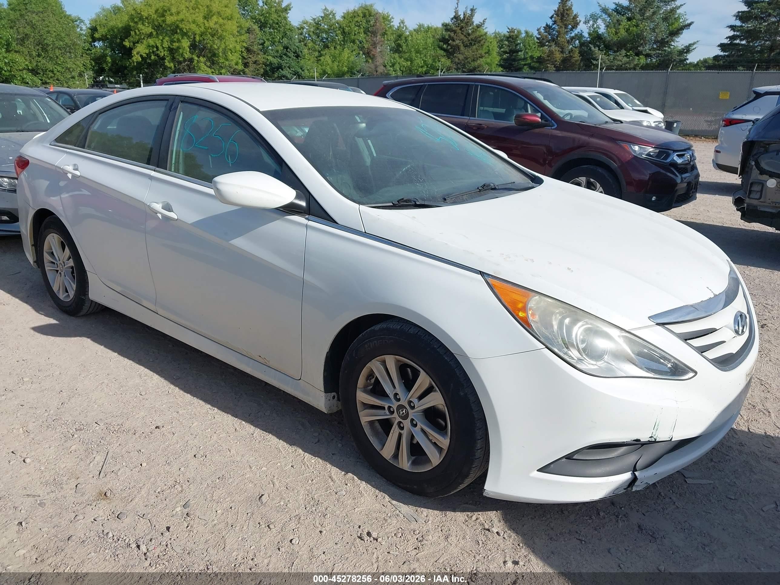 2014 Hyundai Sonata Gls White vin: 5NPEB4AC4EH832001