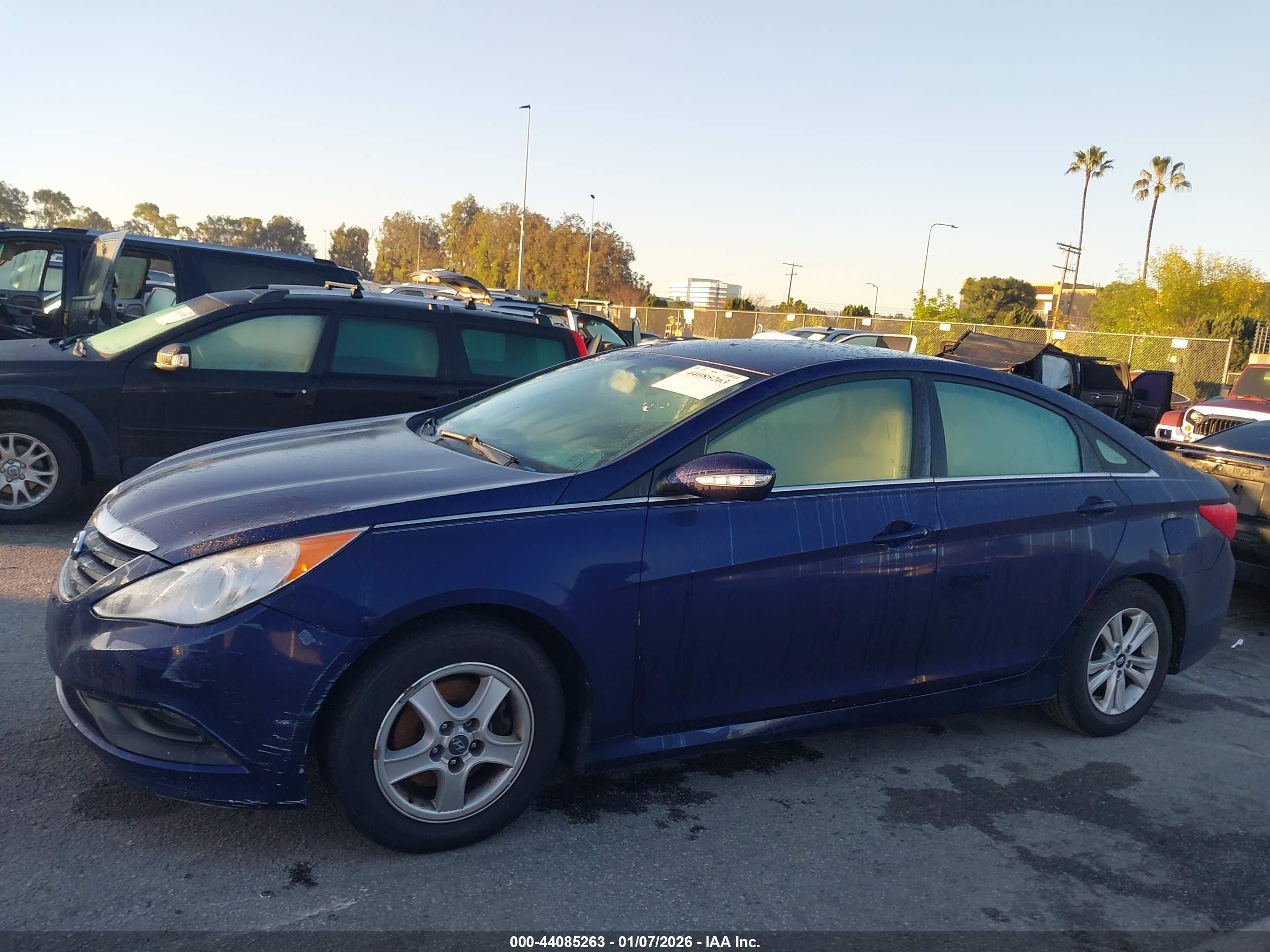 2014 Hyundai Sonata Gls Blue vin: 5NPEB4AC4EH833813