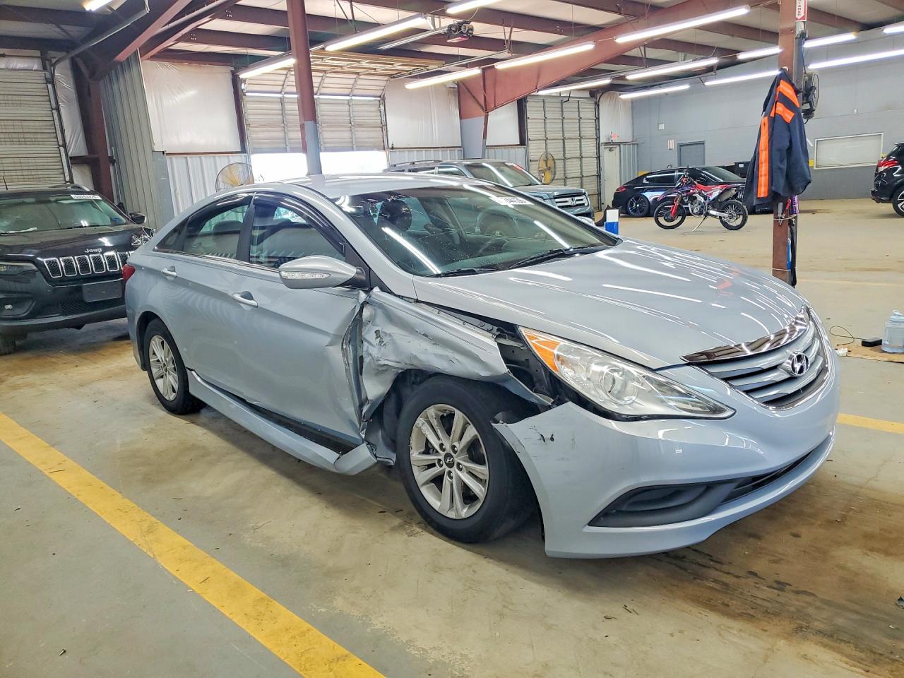 2014 Hyundai Sonata Gls Silver vin: 5NPEB4AC4EH839918