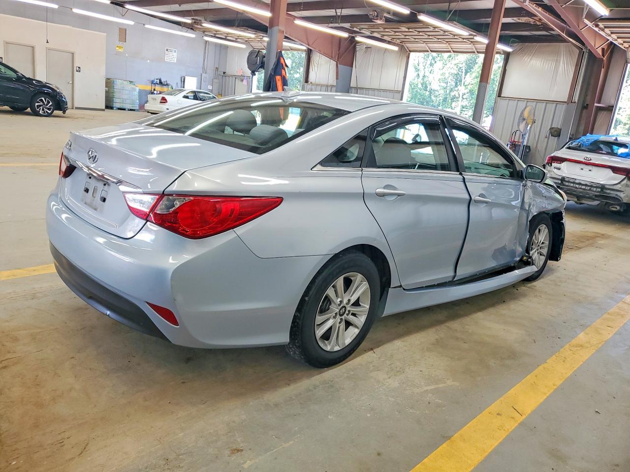 2014 Hyundai Sonata Gls Silver vin: 5NPEB4AC4EH839918